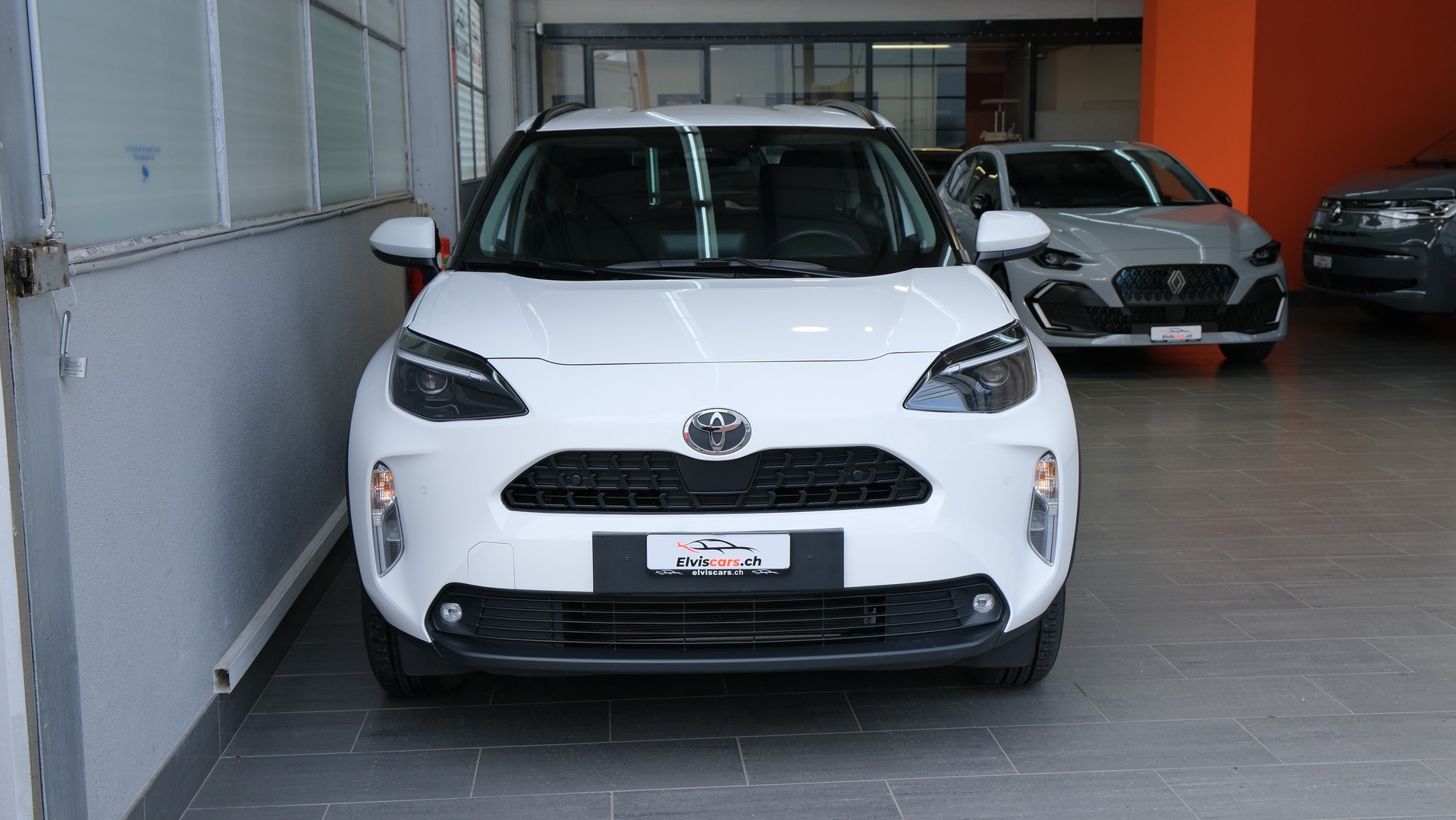 TOYOTA Yaris Cross 1.5 Trend e-CVT-image-30
