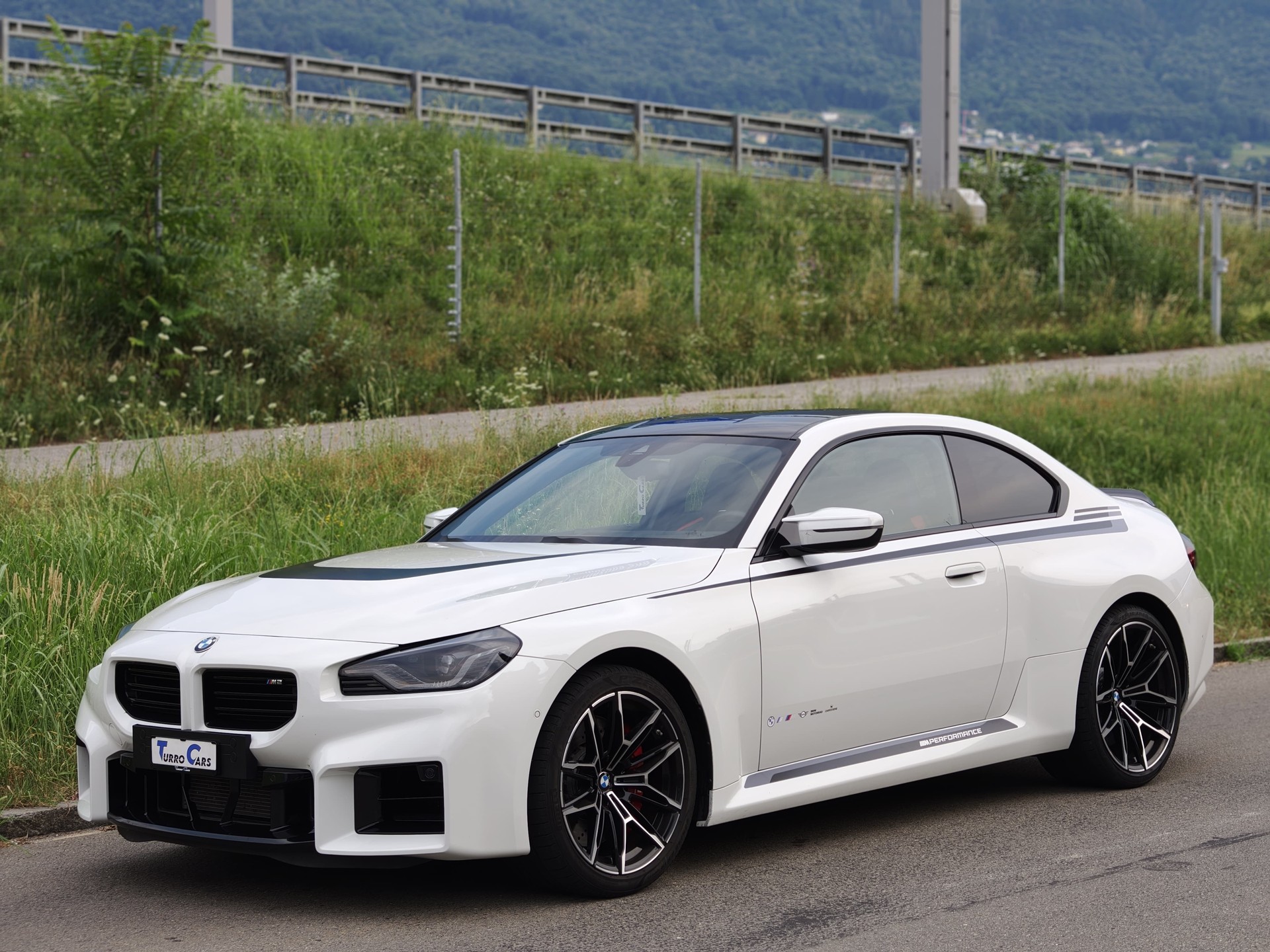 BMW M2 Steptronic-image-0