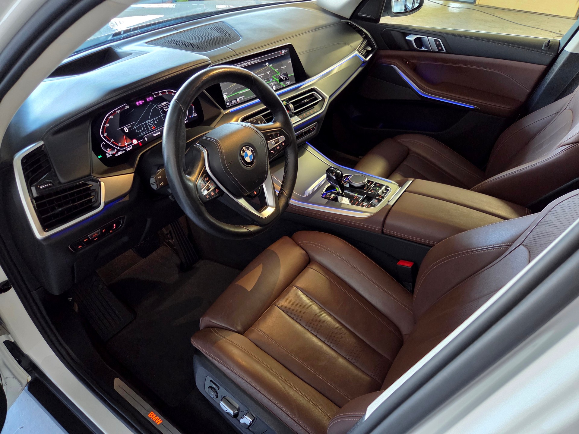BMW X5 40d xDrive 7-Plätzer-image-3