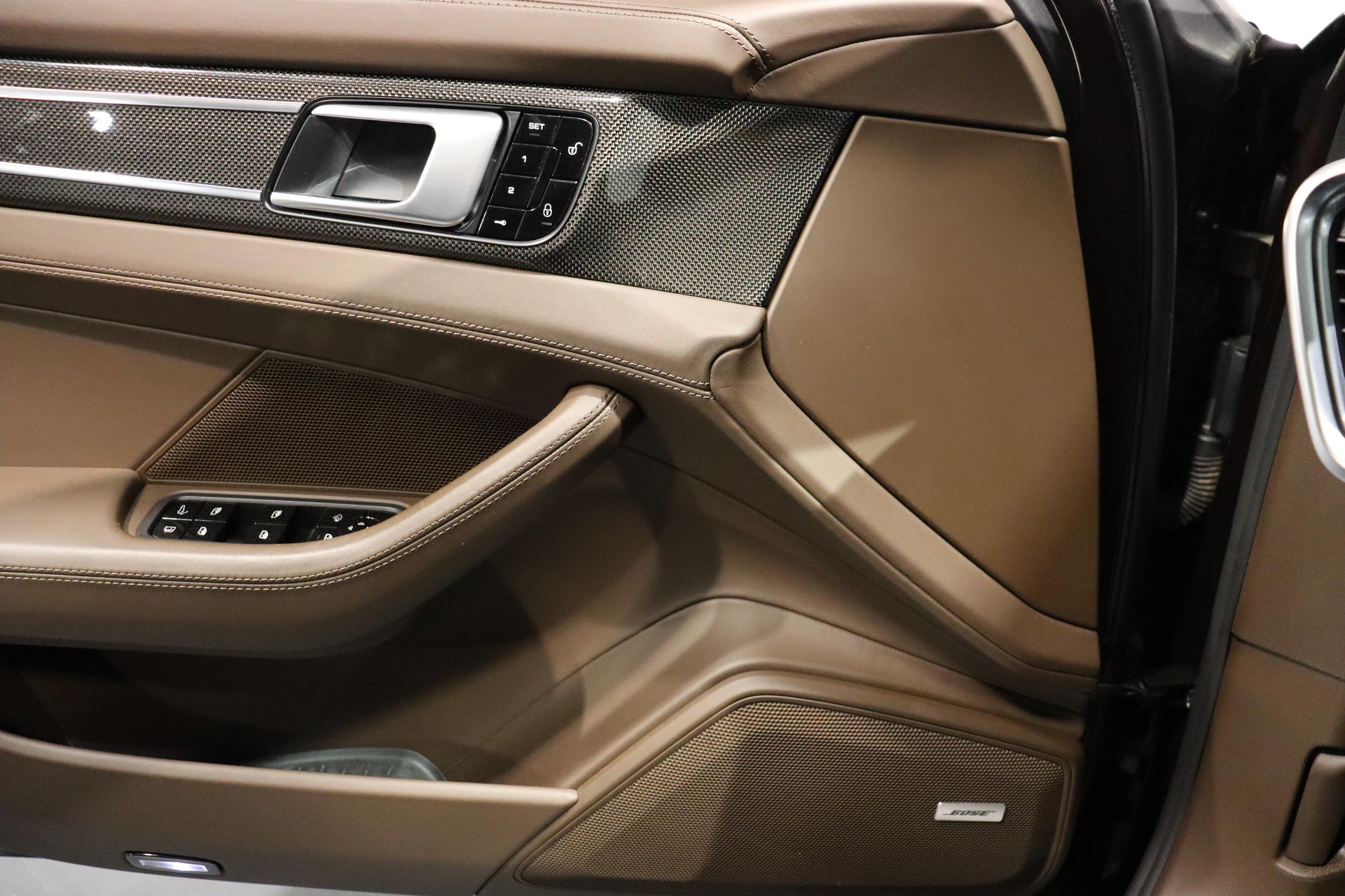 PORSCHE Panamera Sport Turismo 2.9 V6 4 E-Hybrid-image-14