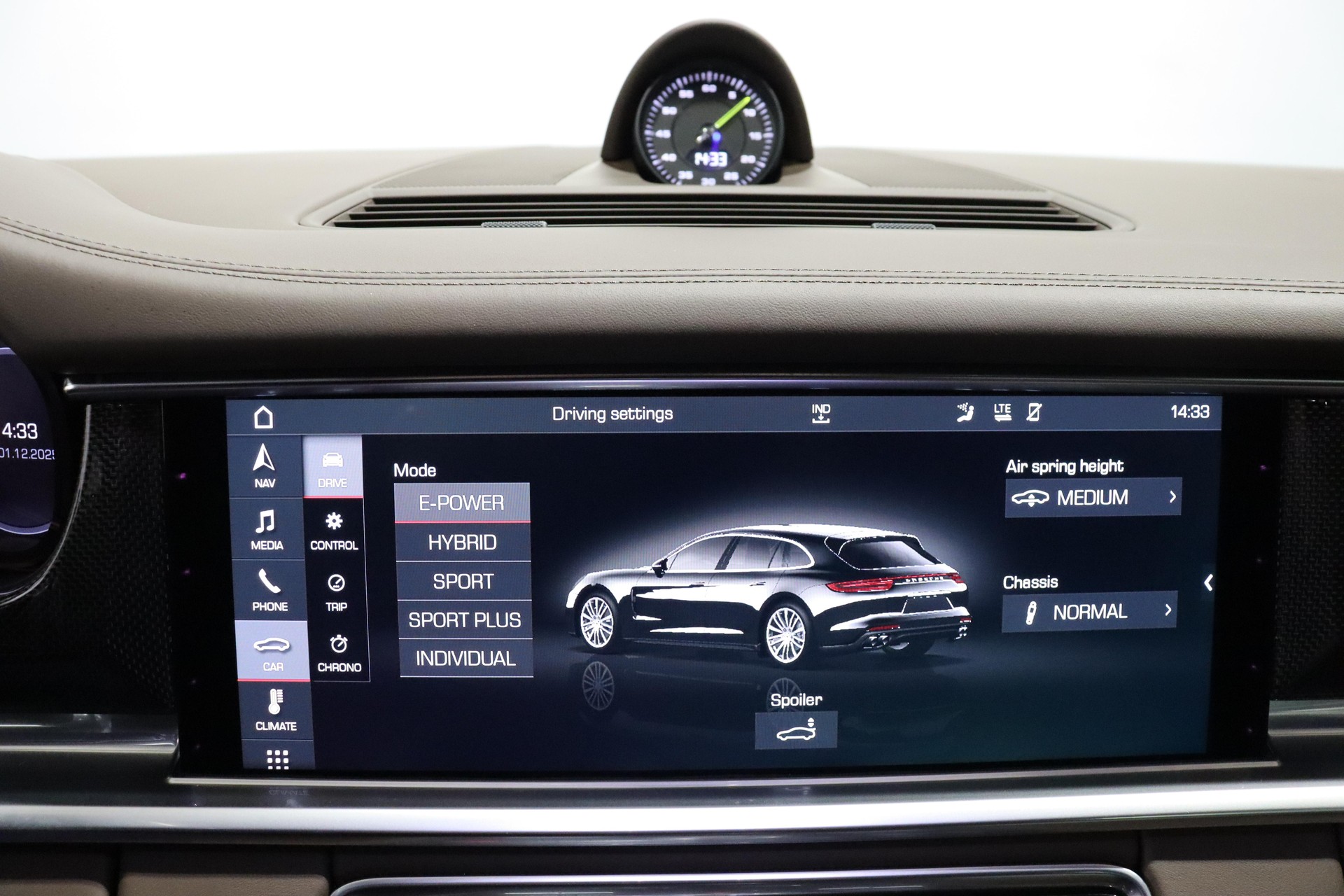 PORSCHE Panamera Sport Turismo 2.9 V6 4 E-Hybrid-image-15