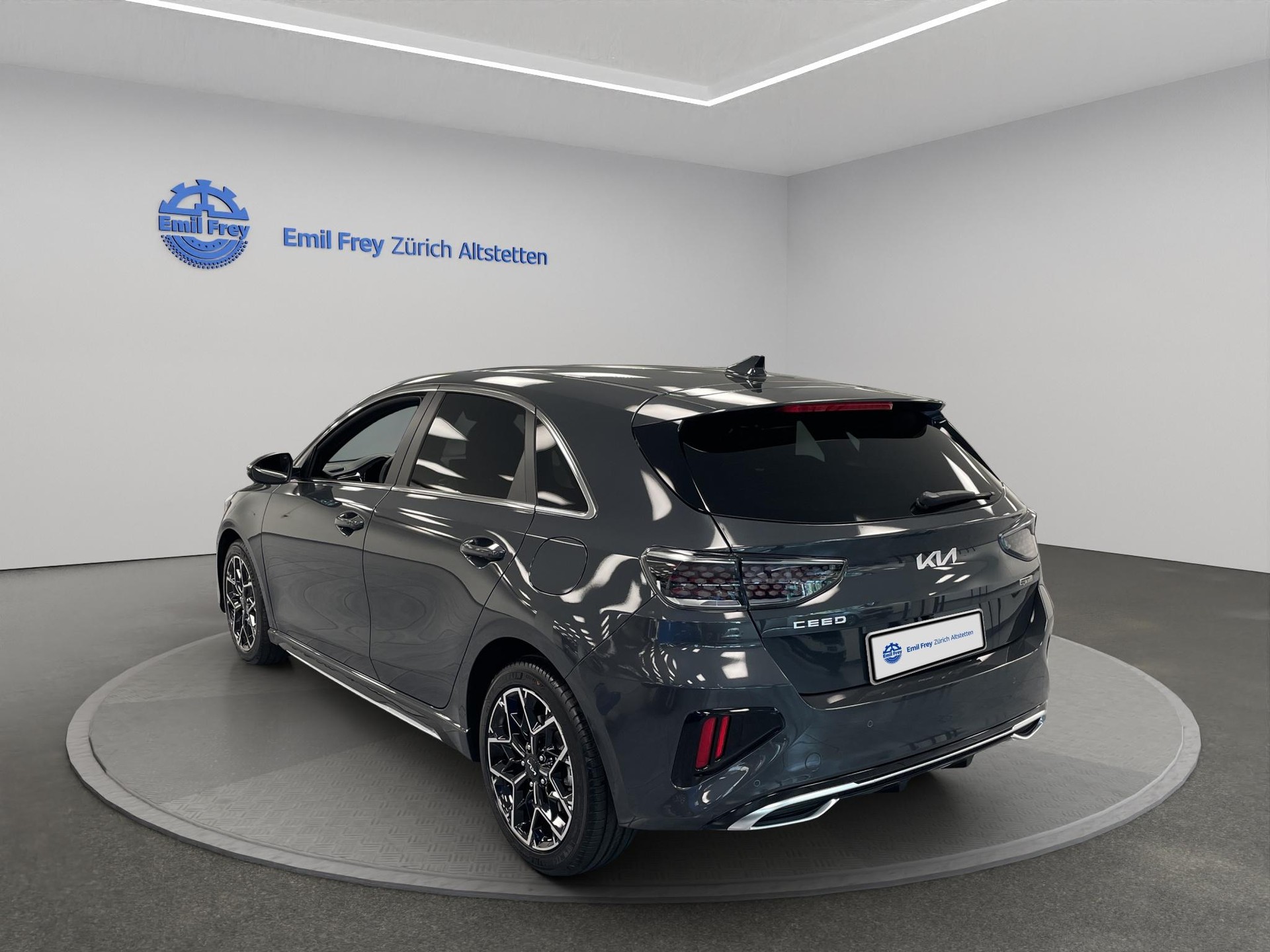 KIA Ceed 1.5 T-GDi MHEV GT-Line-image-1
