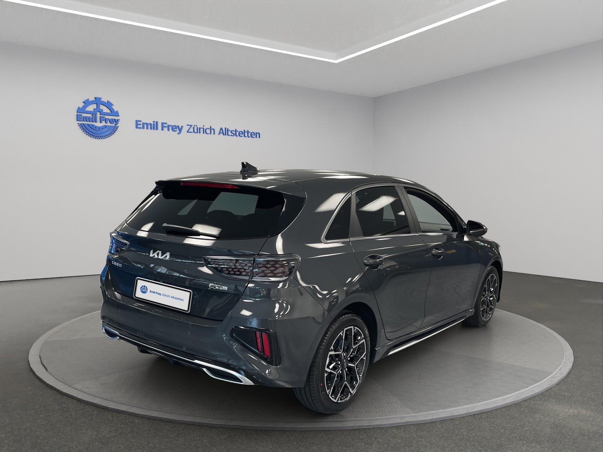 KIA Ceed 1.5 T-GDi MHEV GT-Line-image-2