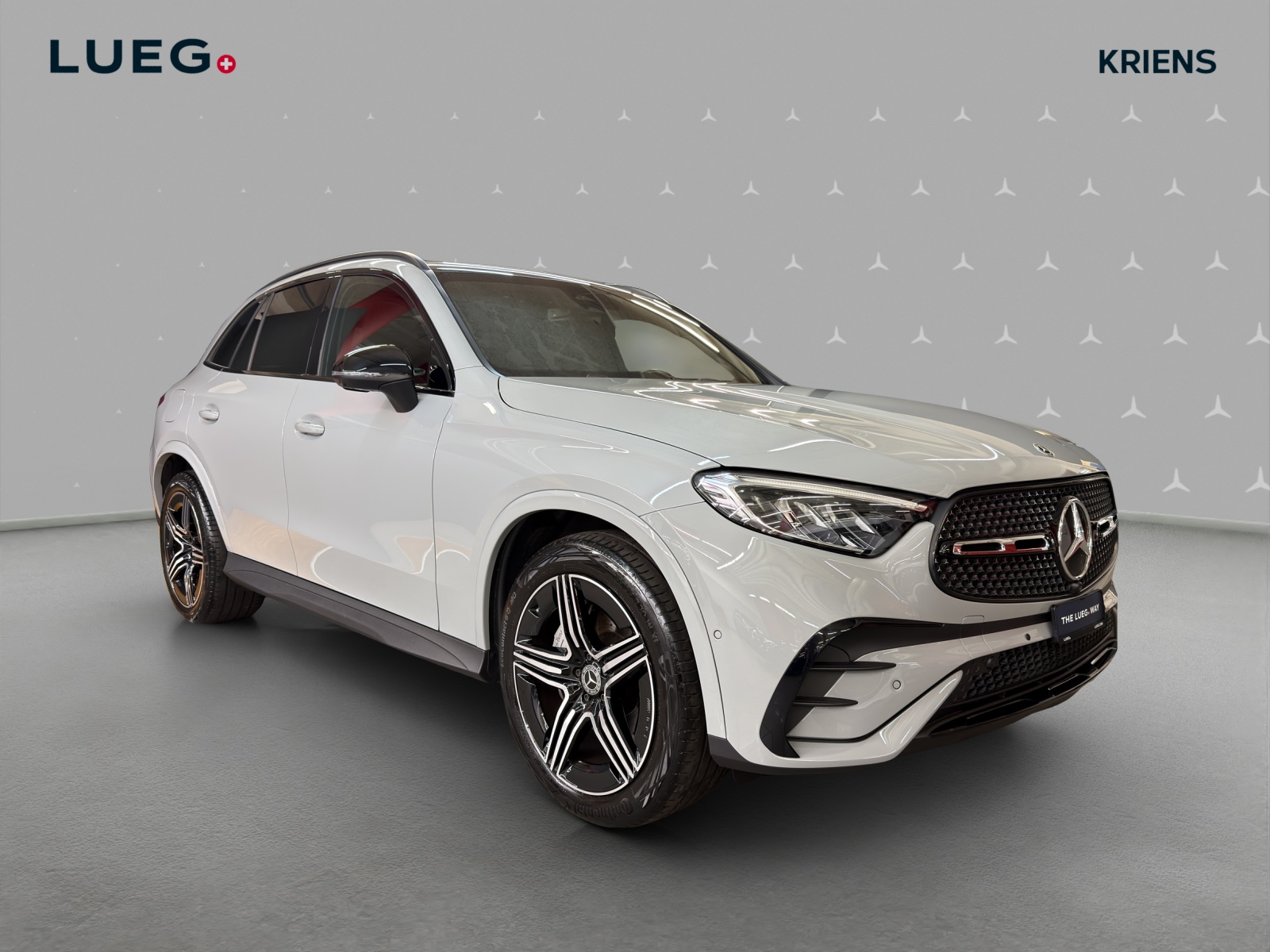MERCEDES-BENZ GLC 300 4M - AMG / 360 Grad Kamera / Panorama-Dach / AHK-image-4