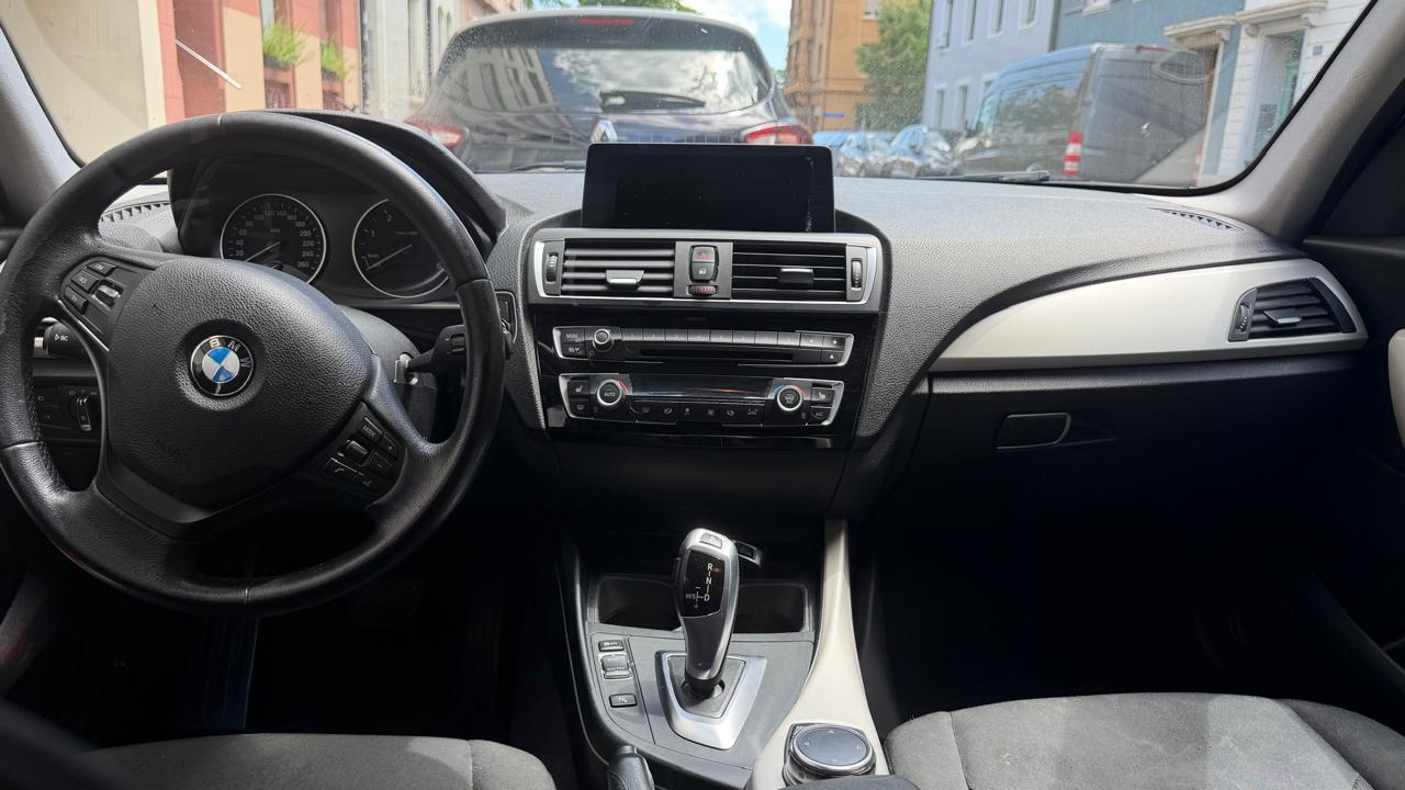 BMW 118d-image-3