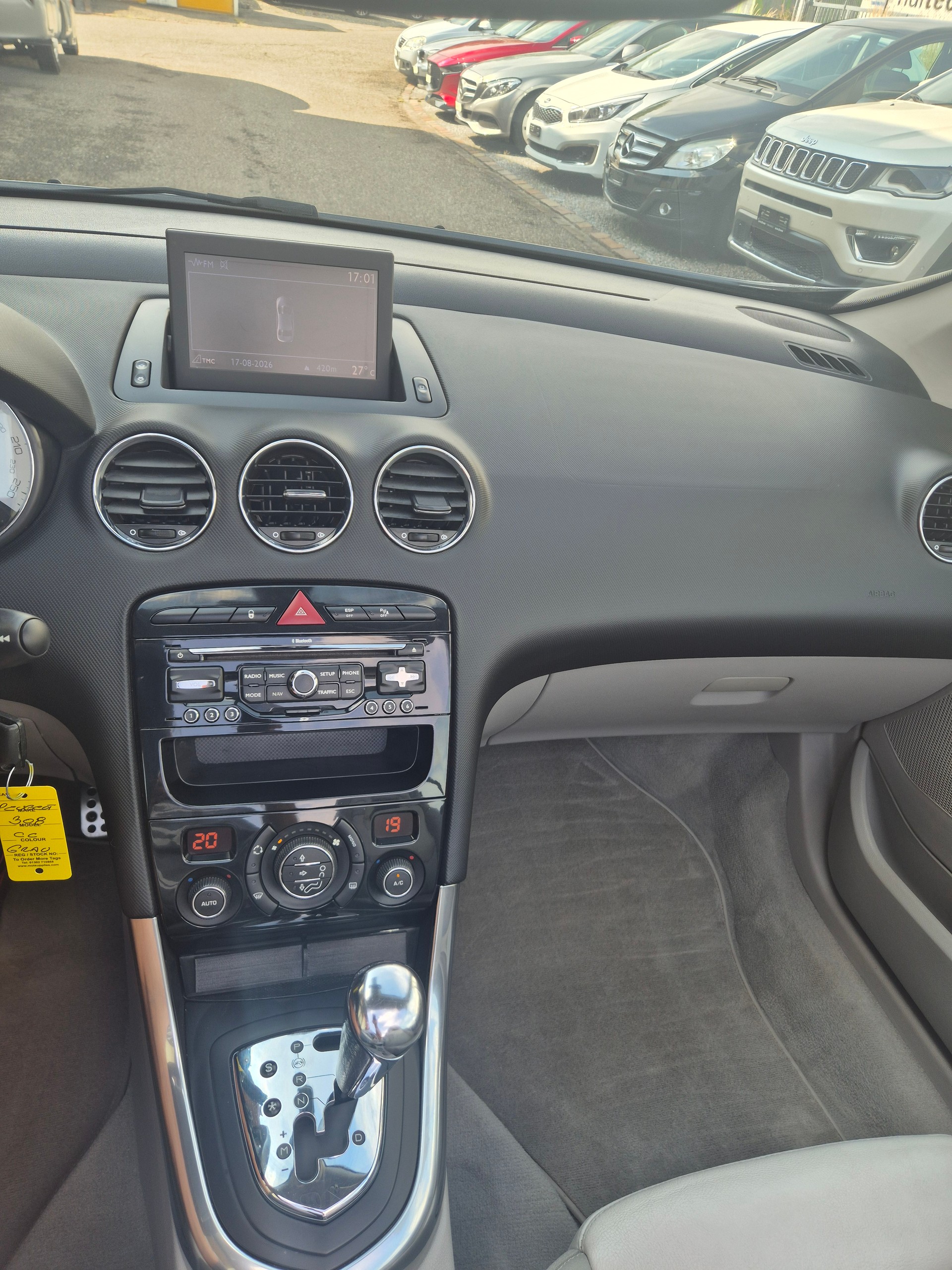 PEUGEOT 308 CC 1.6 16V Turbo Platinum Automatic-image-15