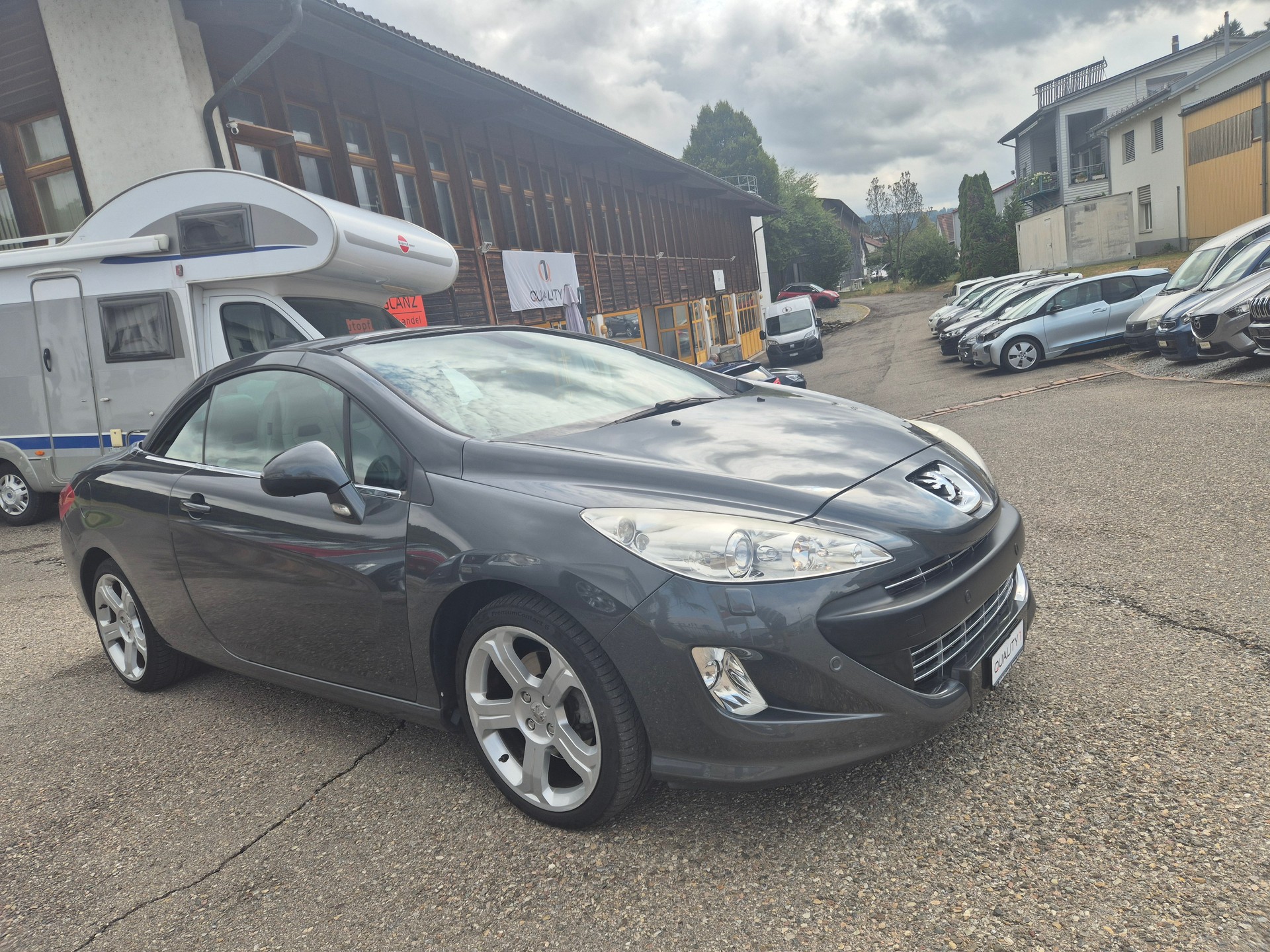 PEUGEOT 308 CC 1.6 16V Turbo Platinum Automatic-image-2