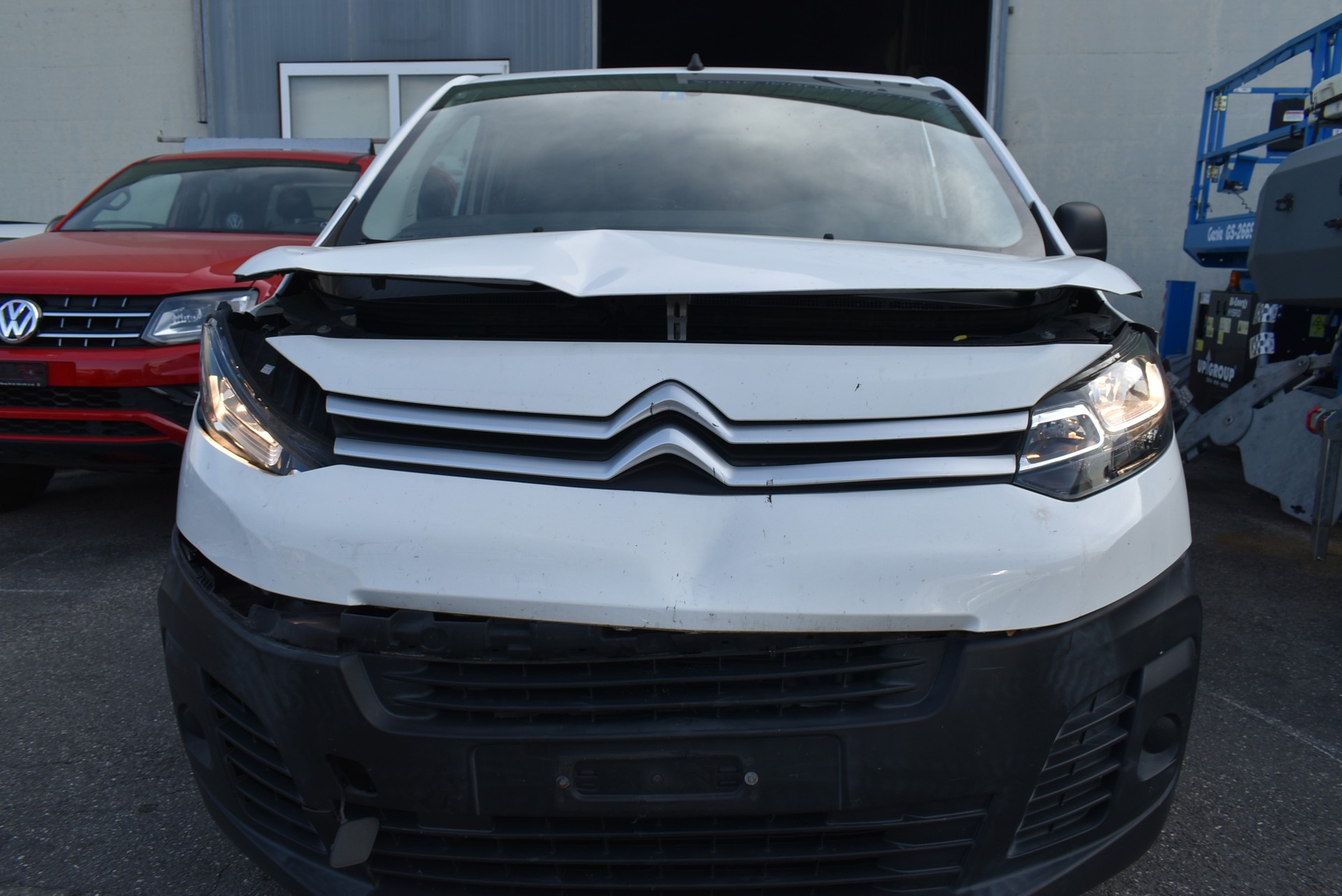 CITROEN Jumpy 2.0 BlueHDi 150 S&S M Attraction-image-1