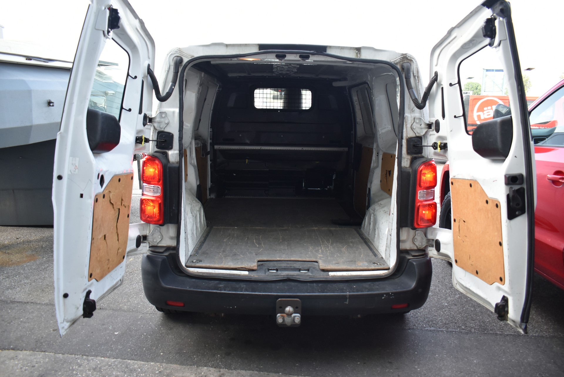 CITROEN Jumpy 2.0 BlueHDi 150 S&S M Attraction-image-7