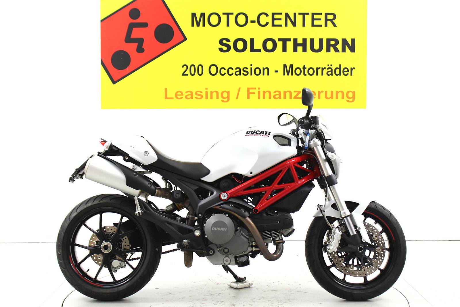 DUCATI Monster 796 ABS