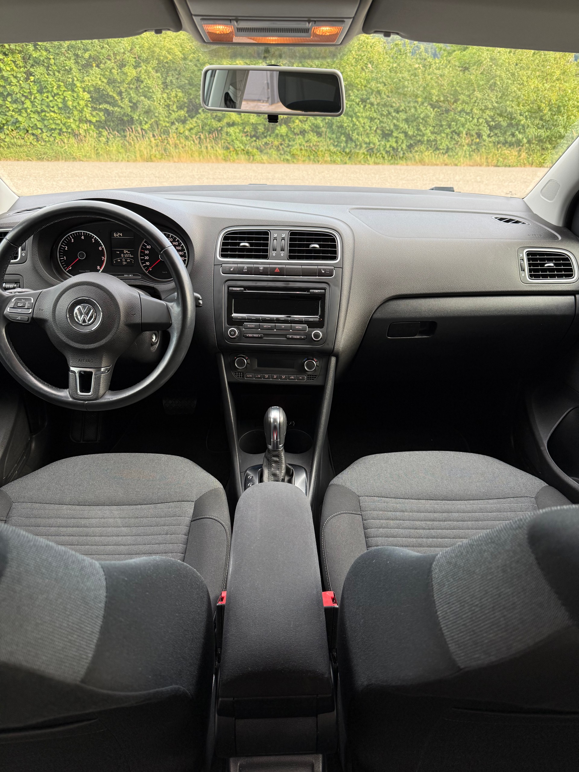 VW Polo 1.2 TSI Team DSG-image-10