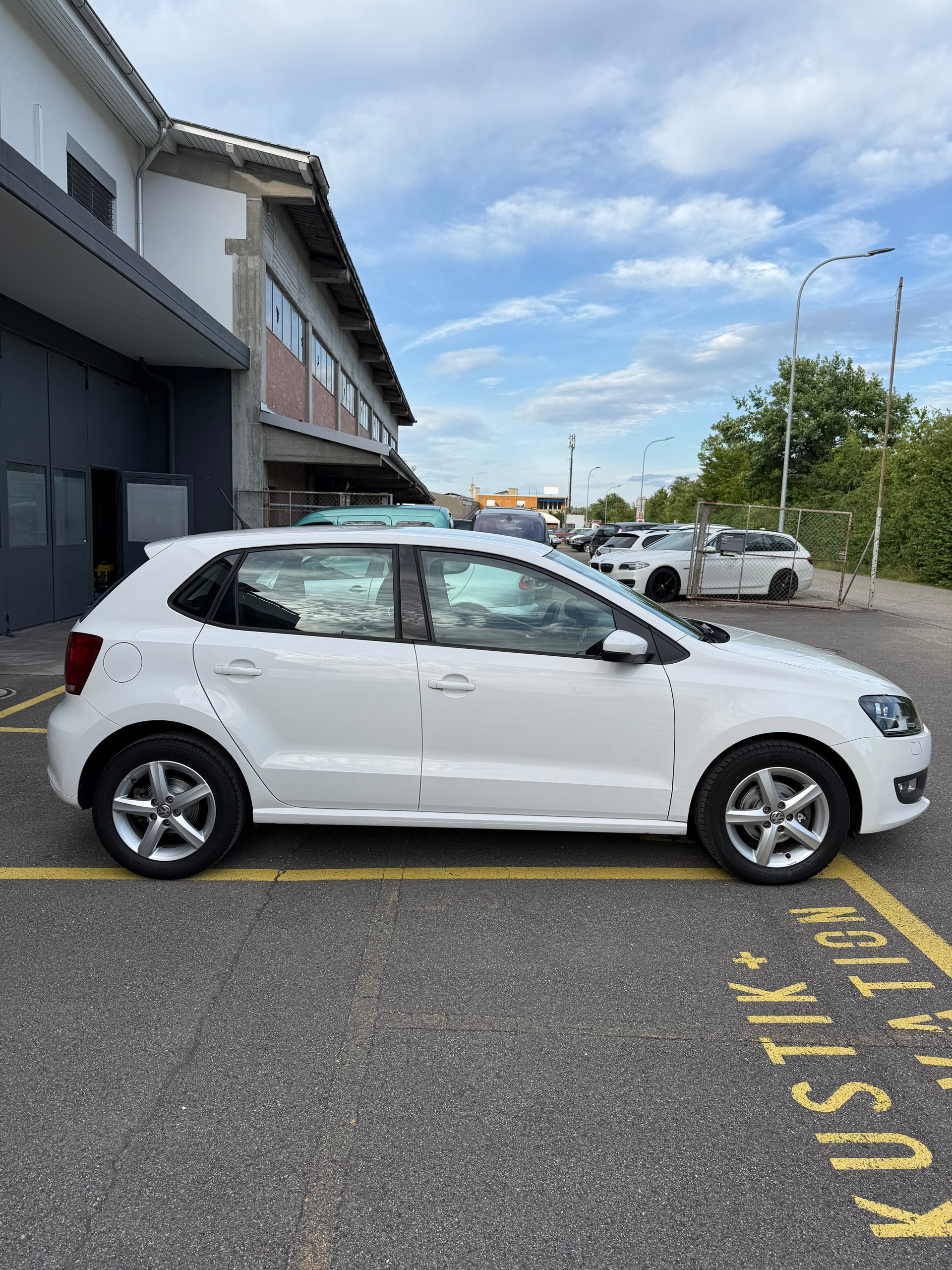 VW Polo 1.2 TSI Team DSG-image-7