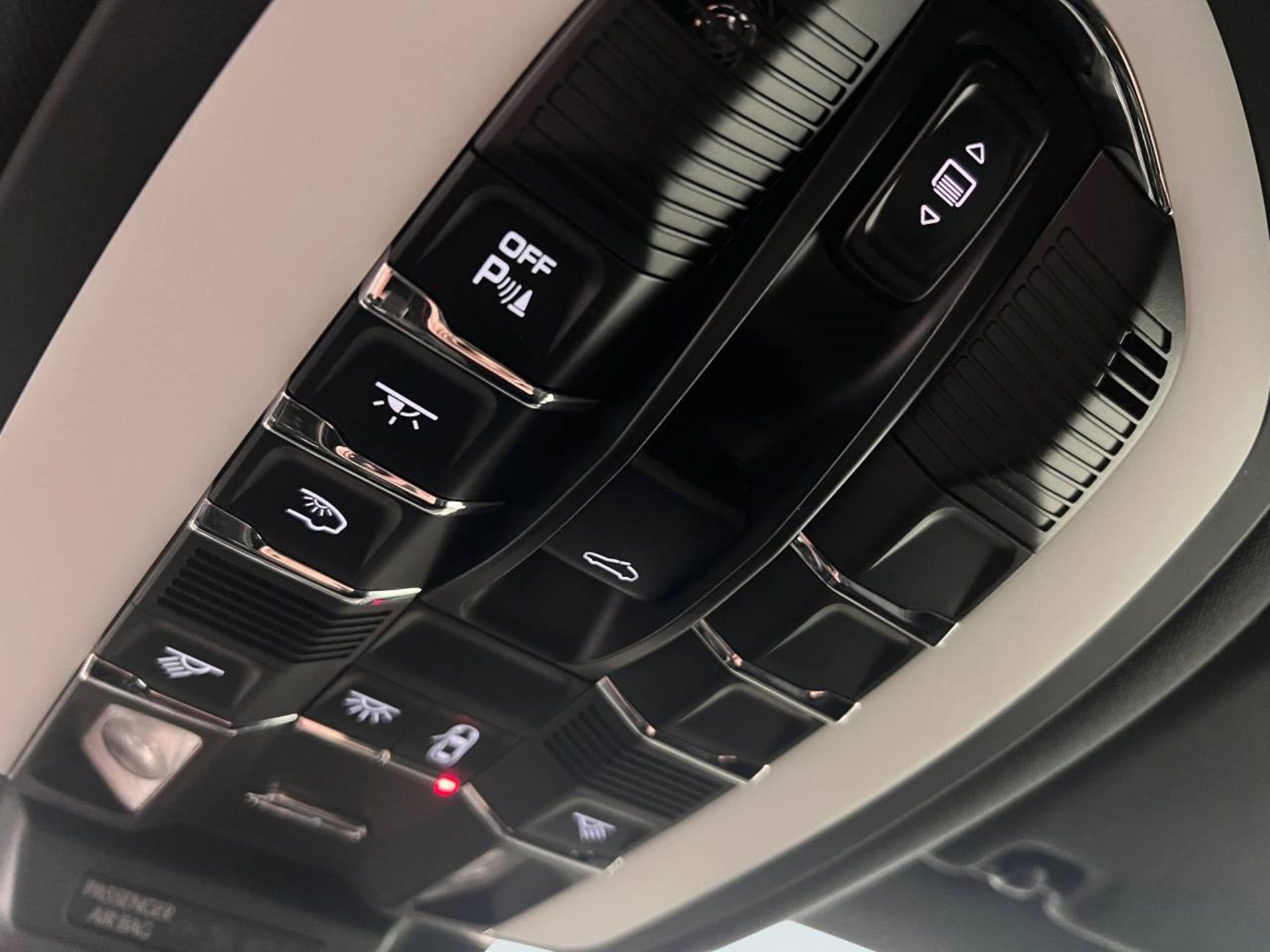 PORSCHE Macan GTS-image-26