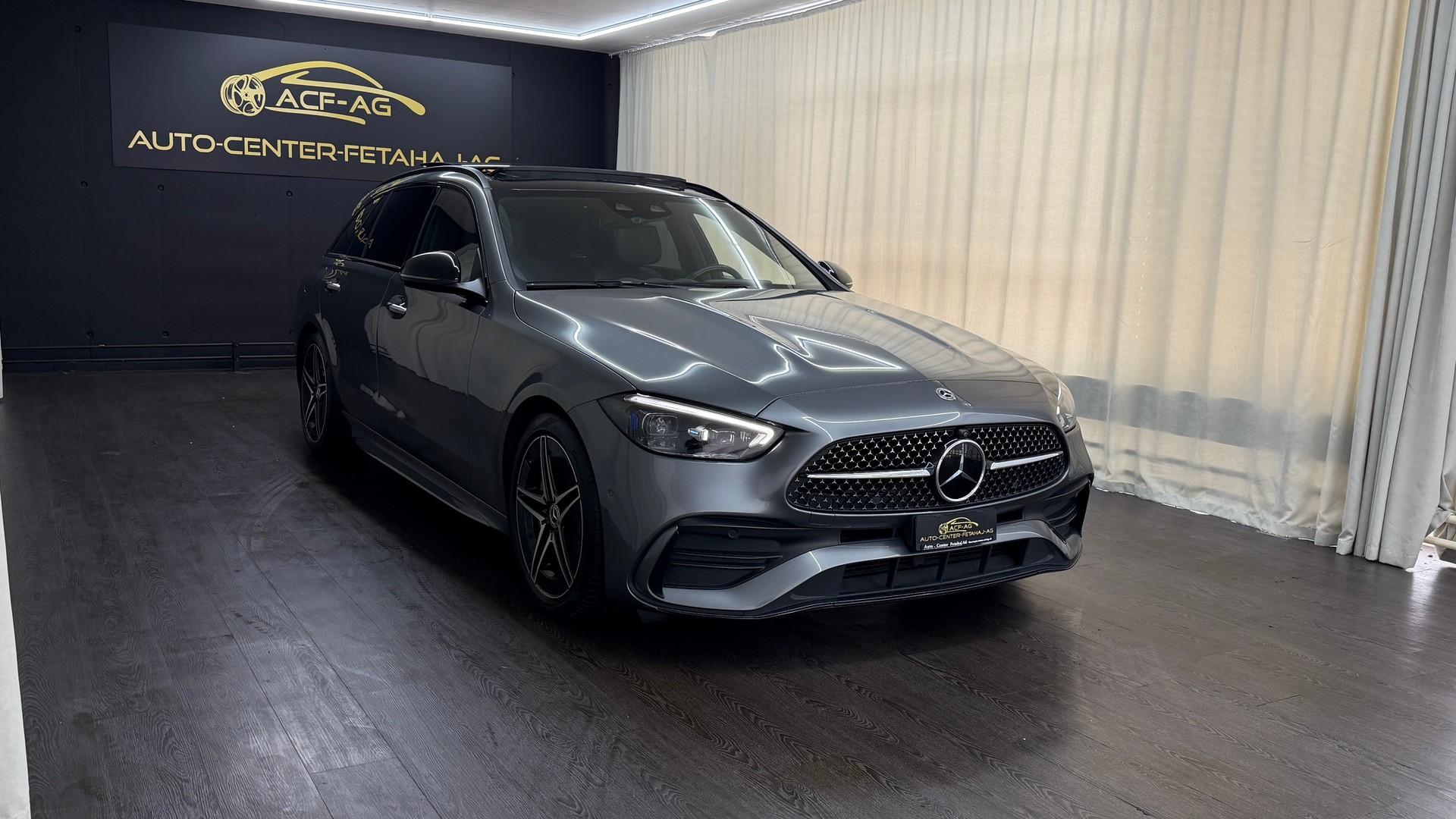 MERCEDES-BENZ C 220 d T 4Matic AMG Line-showroom-element-2