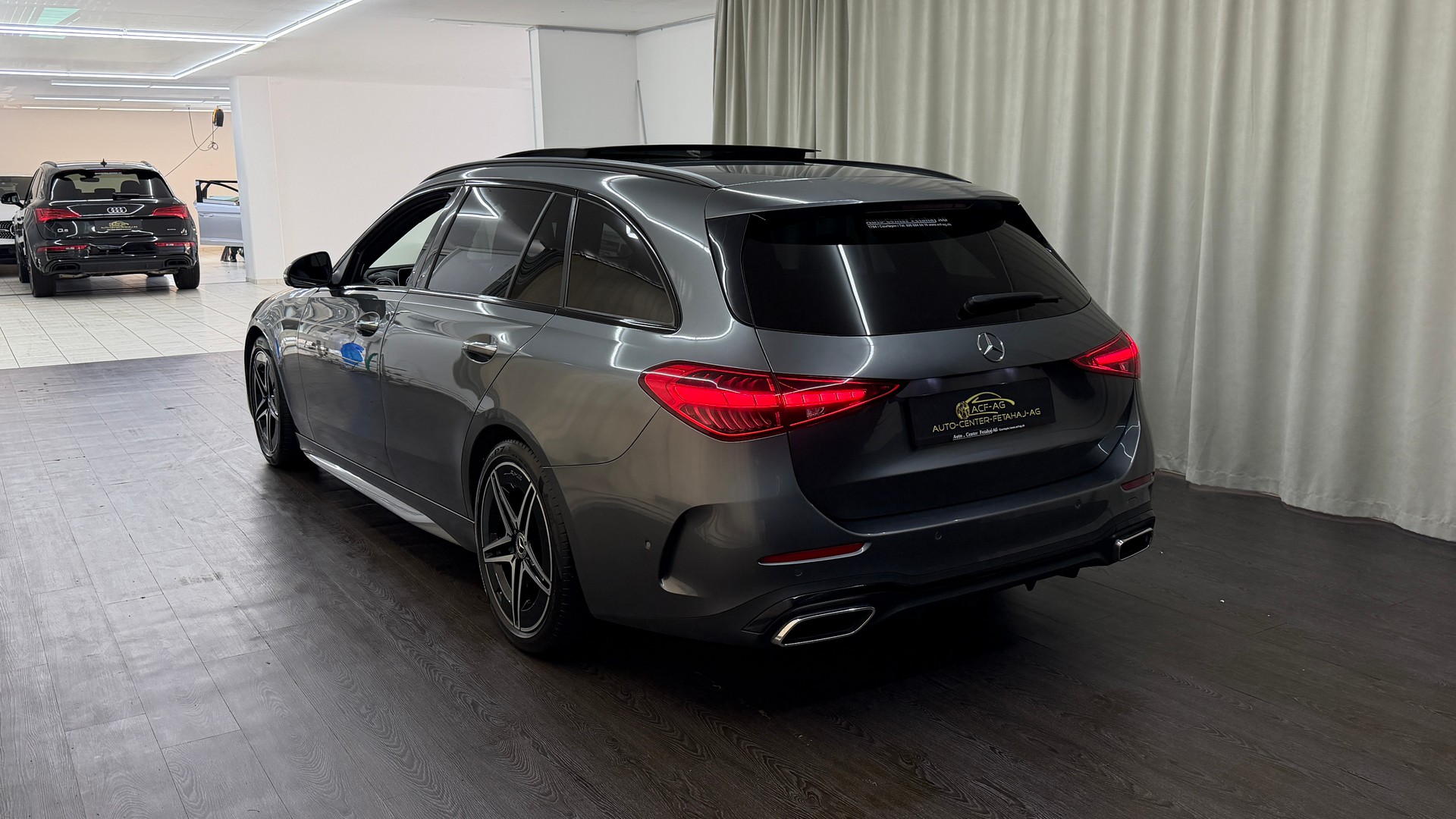 MERCEDES-BENZ C 220 d T 4Matic AMG Line-image-5