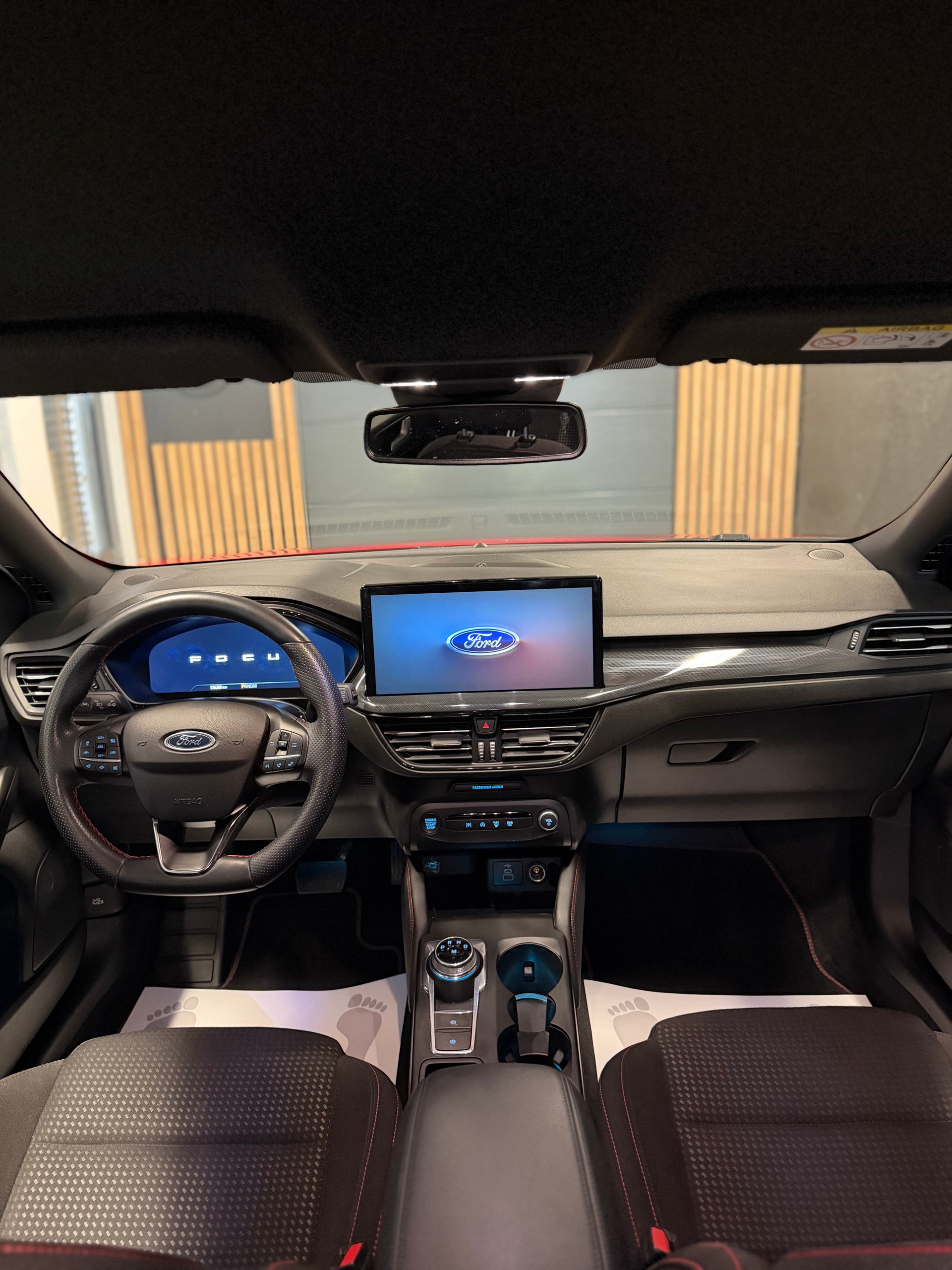 FORD Focus 1.5 TDCi EcoBlue ST-Line X Automatic-image-9