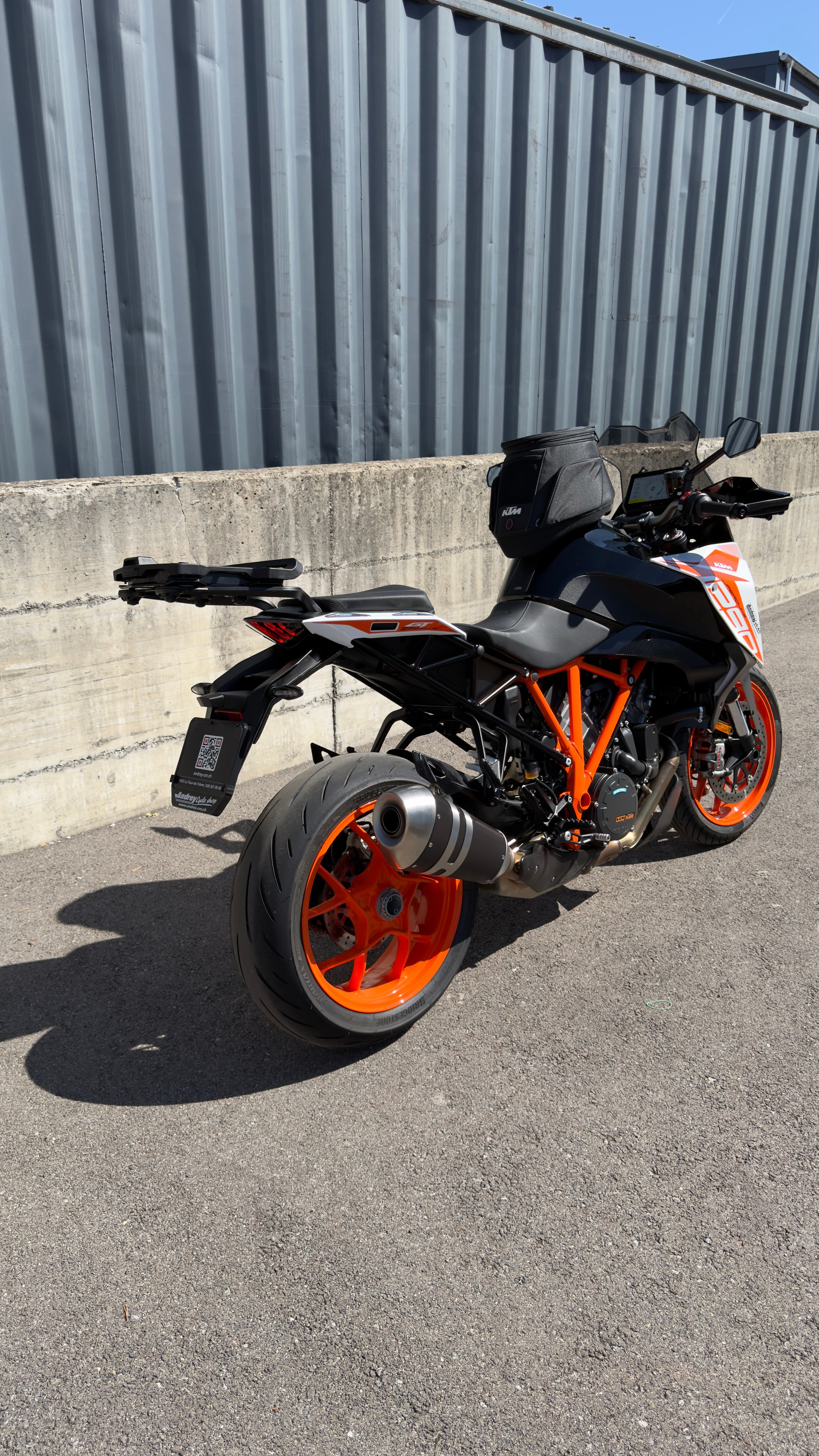 KTM 1290 Super Duke GT-image-4