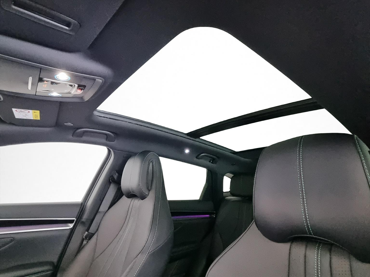 BYD Seal U DM-i Comfort FWD-image-12
