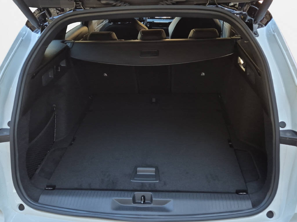 OPEL Astra Sports Tourer 1.2 T Hybrid GS-image-8