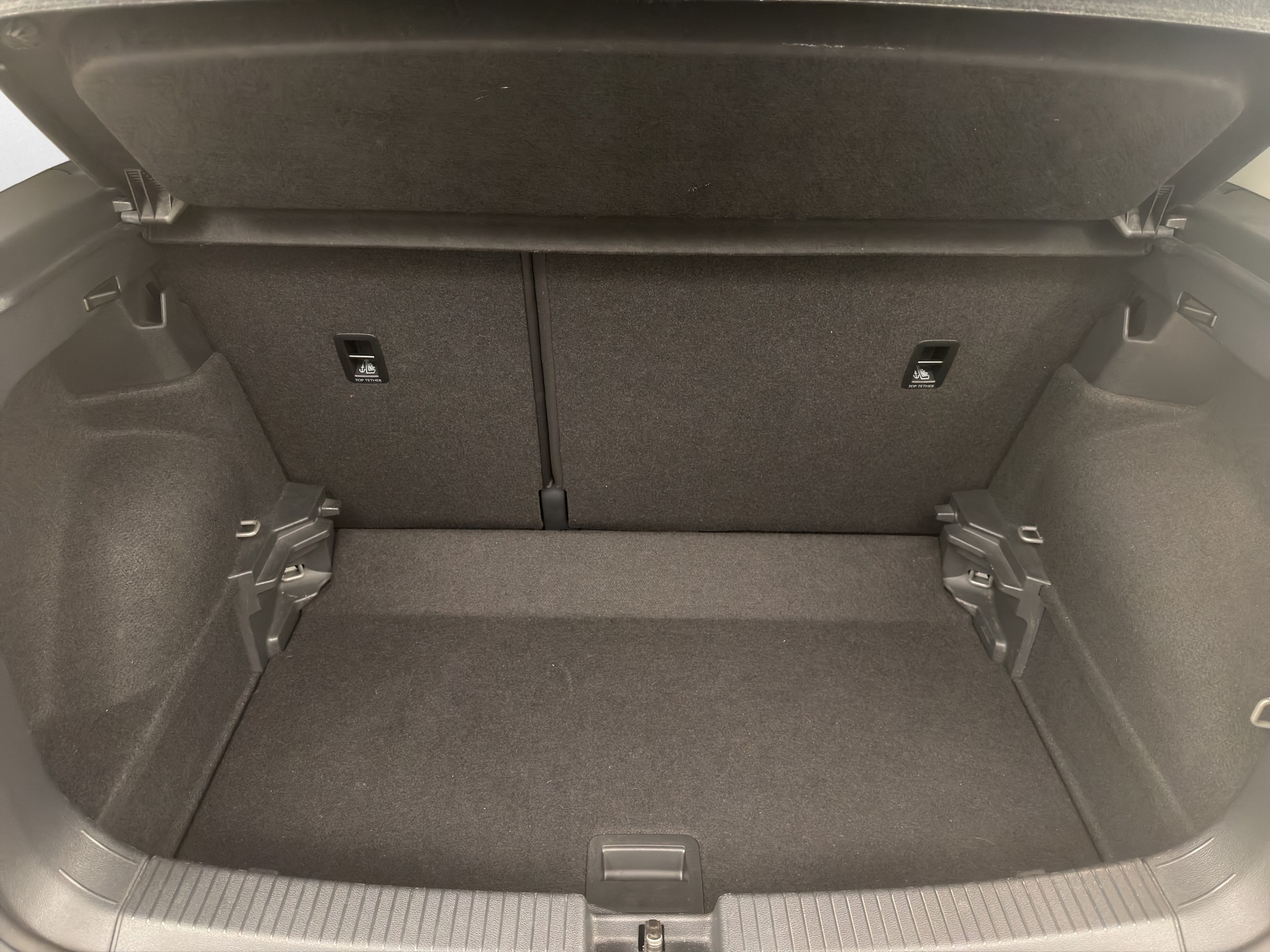 VW T-Cross 1.0 TSI 110 Active DSG-image-13
