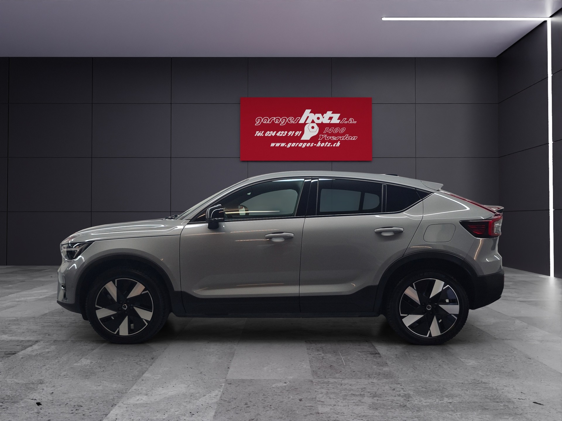 VOLVO C40 E80 Plus AWD-image-1