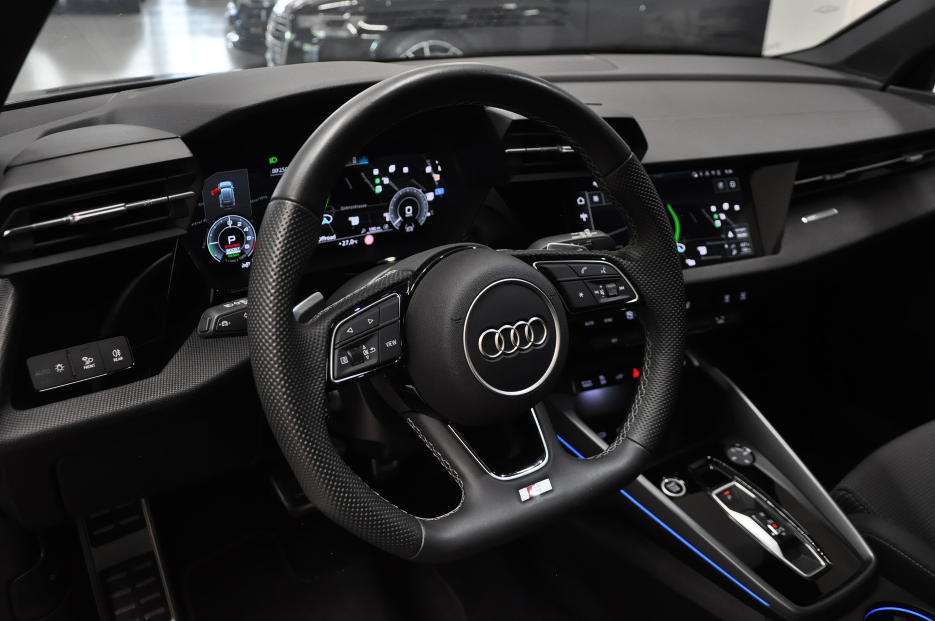AUDI A3 Sportback 40 TFSI e advanced Attraction S-tronic-image-10