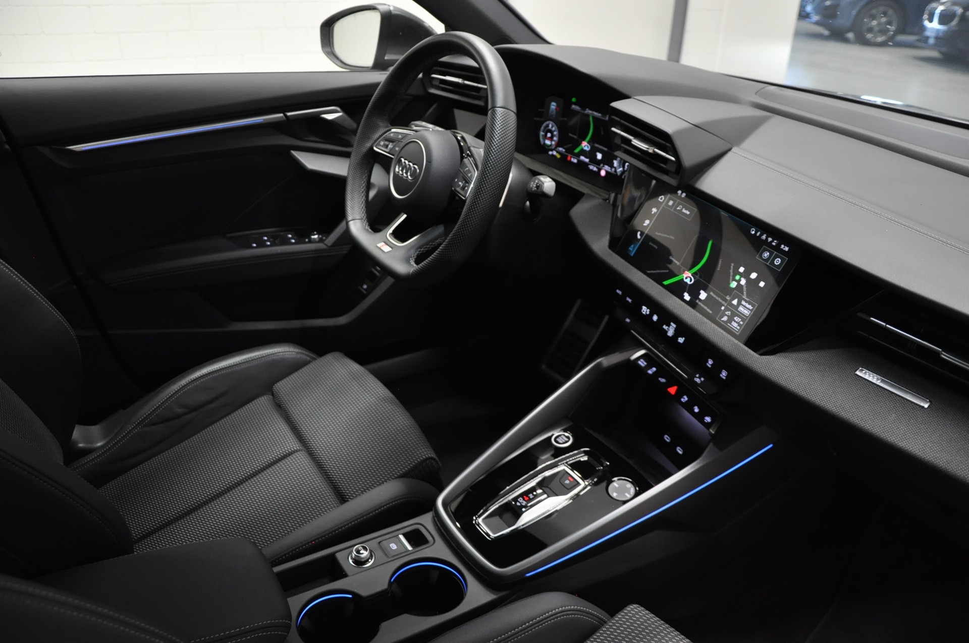 AUDI A3 Sportback 40 TFSI e advanced Attraction S-tronic-image-11