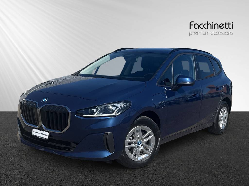 BMW 225e xDrive Active Tourer-image-0