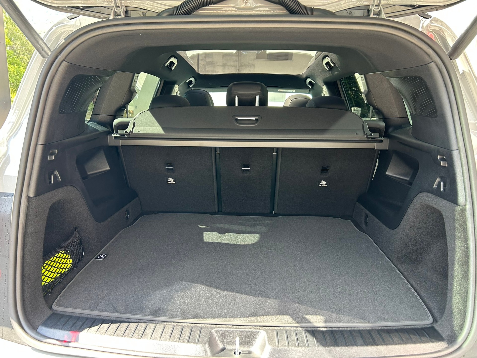 MERCEDES-BENZ GLB 220 4Matic AMG Line 8G-Tronic-image-7