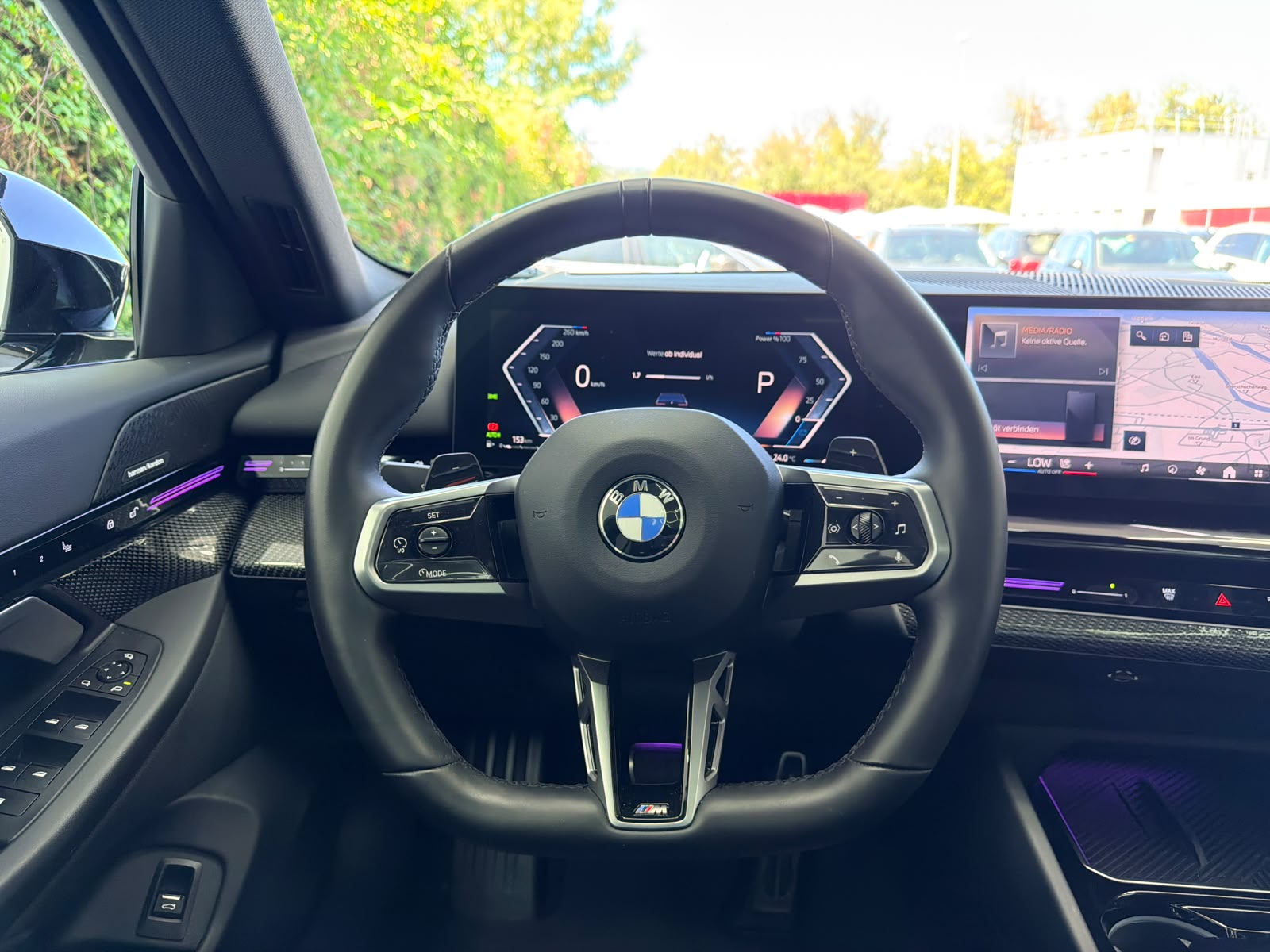 BMW 520i 48V M Sport Steptronic | Panorama | Vollausstattung | Garantie |-image-11
