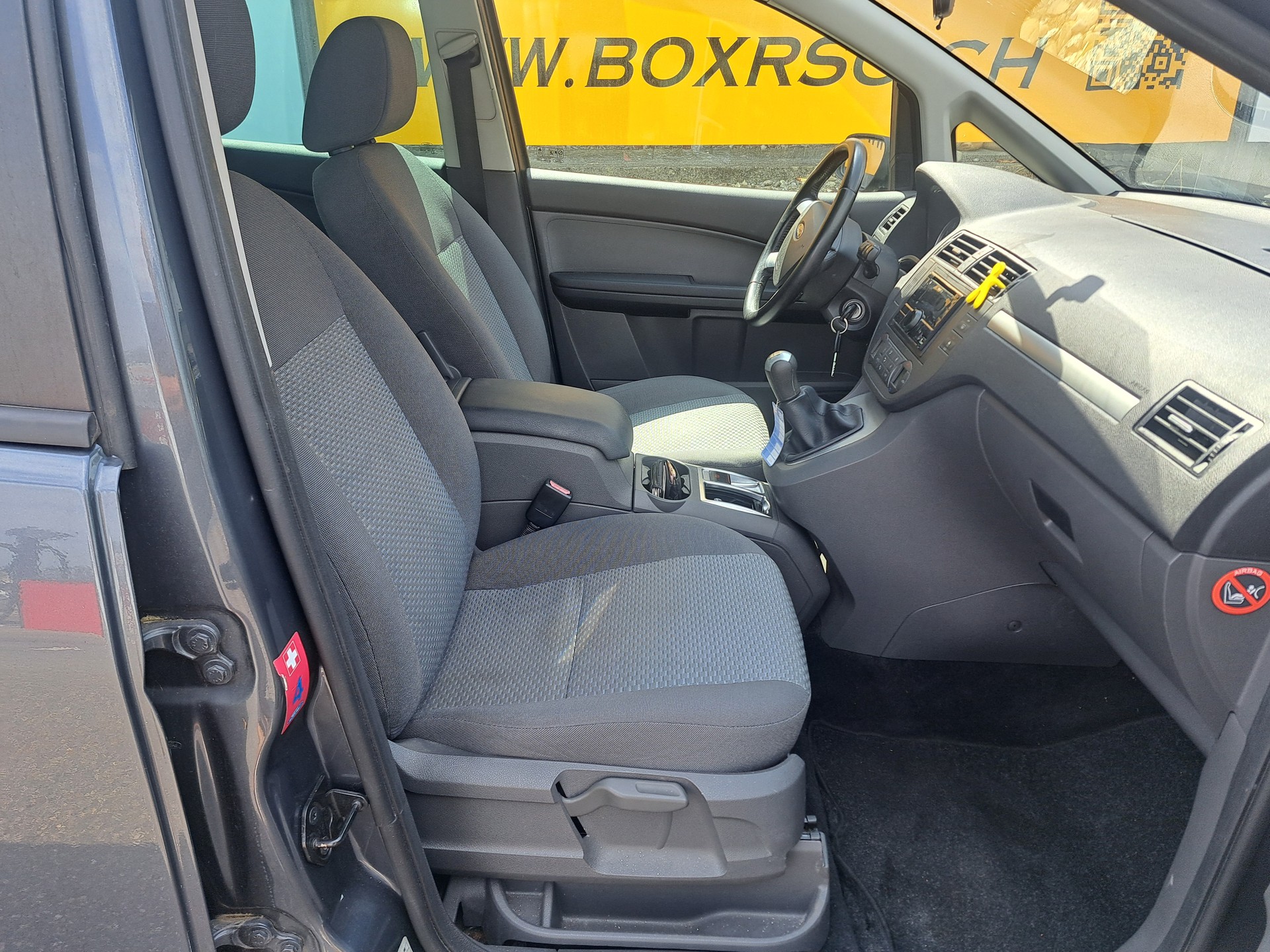 FORD C-Max 1.8 Ambiente-image-3
