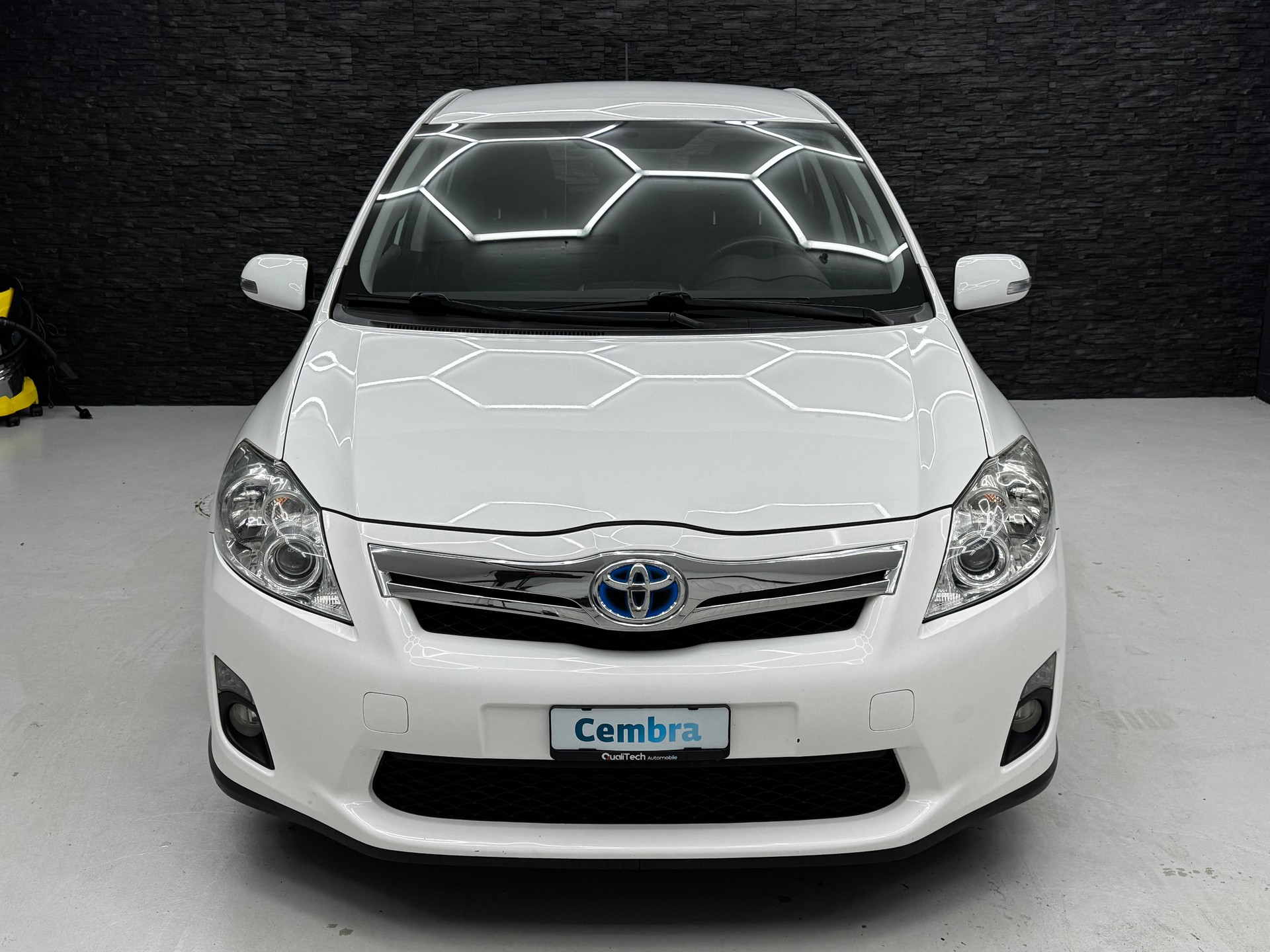 TOYOTA Auris 1.8 16V HSD Linea Luna-image-1