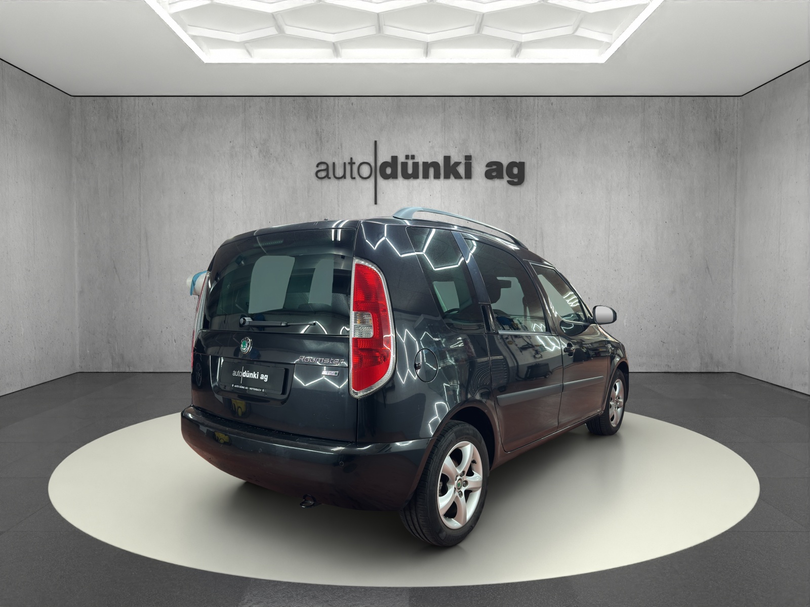 SKODA Roomster 1.2 TSI Ambition-showroom-element-3
