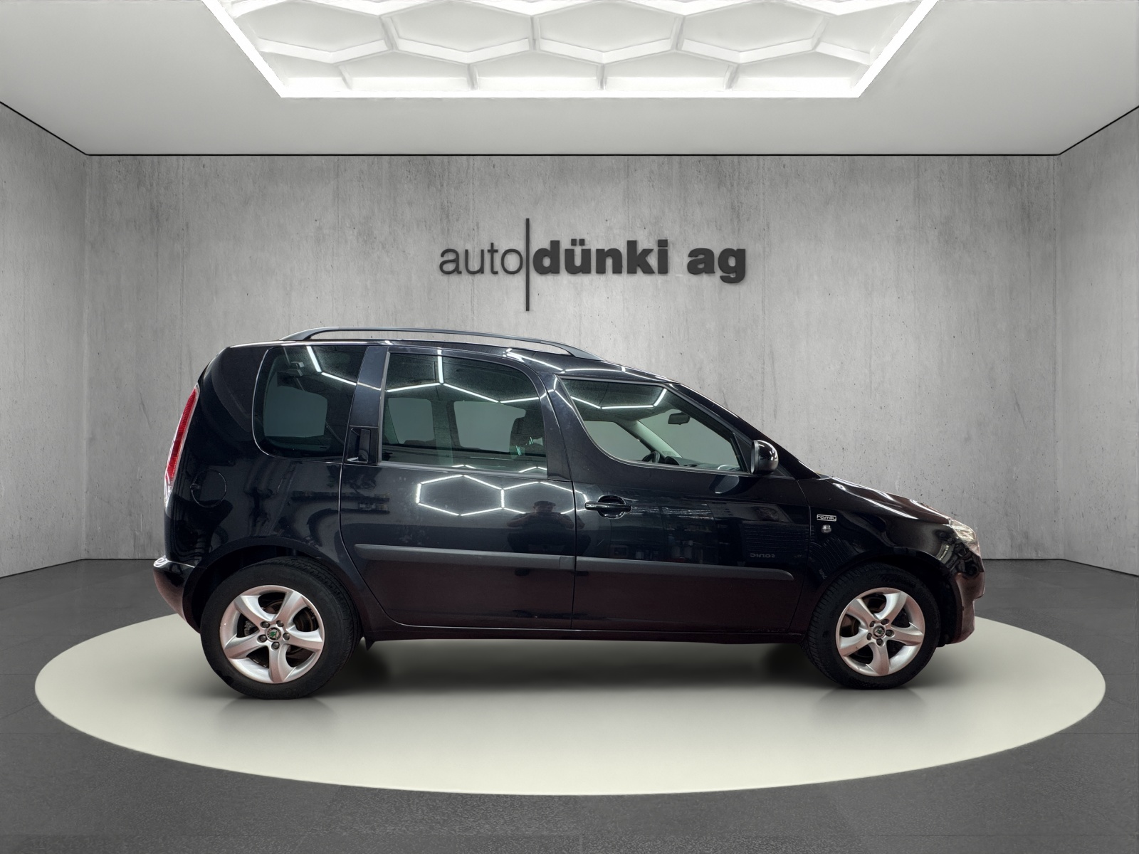 SKODA Roomster 1.2 TSI Ambition-image-4