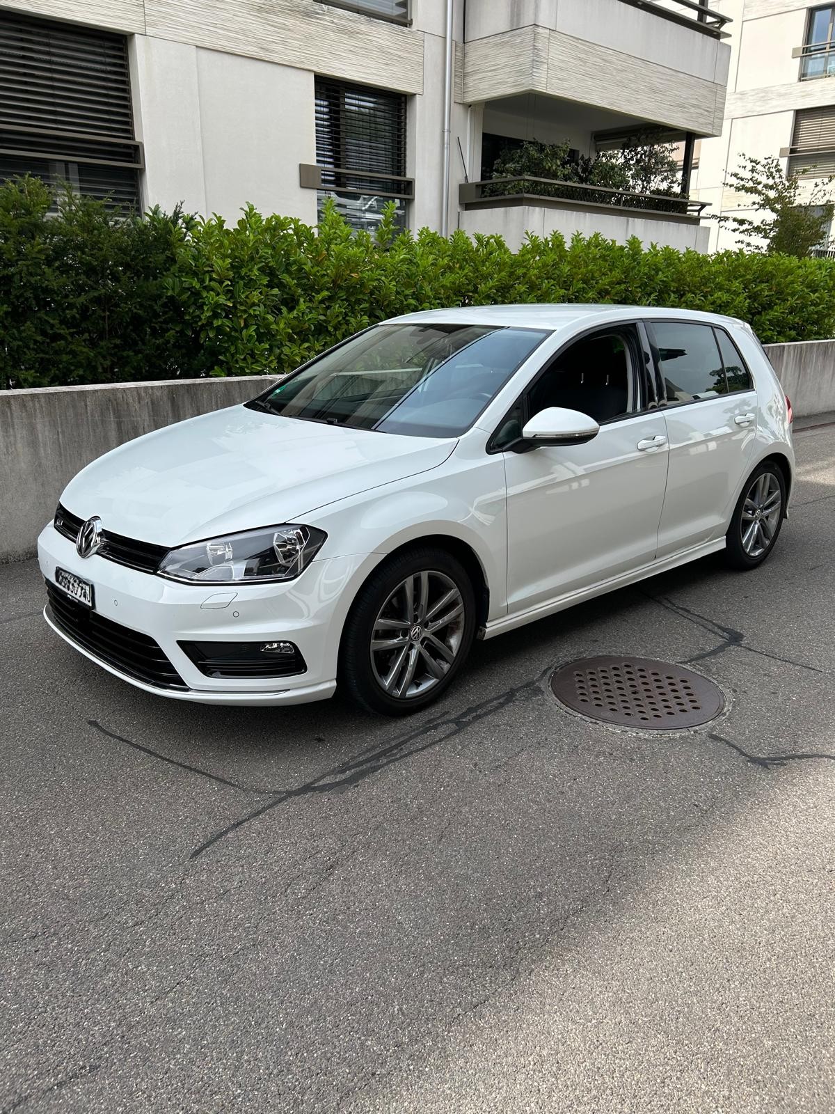 VW 1.4 TSI 122 Lounge R-Line-image-0