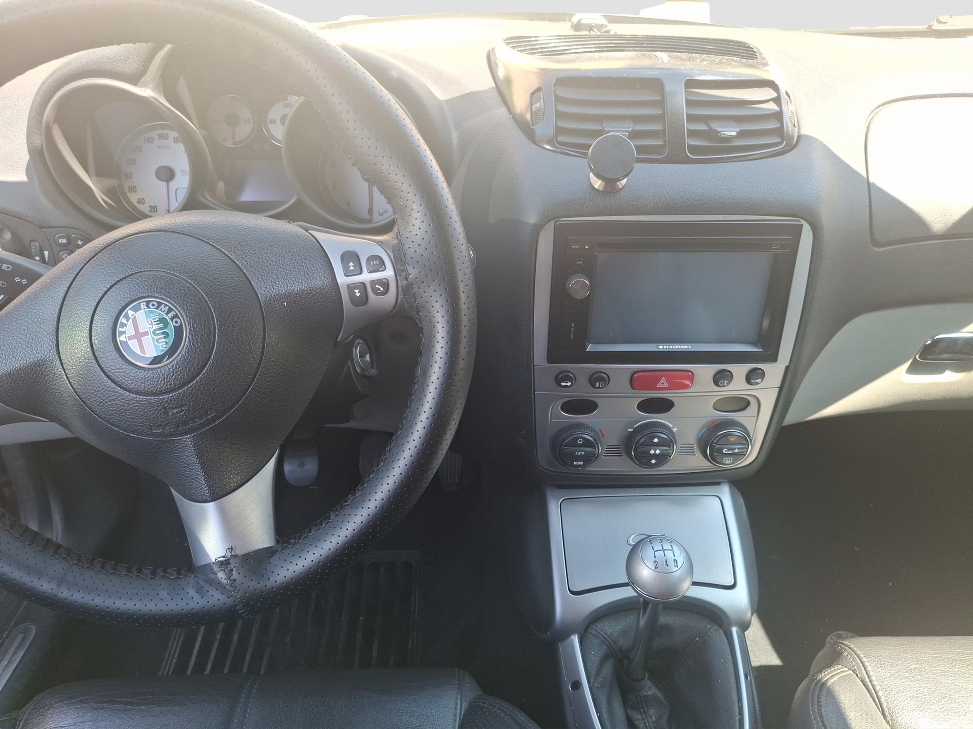 ALFA ROMEO GT 2.0 JTS Collezione-image-7