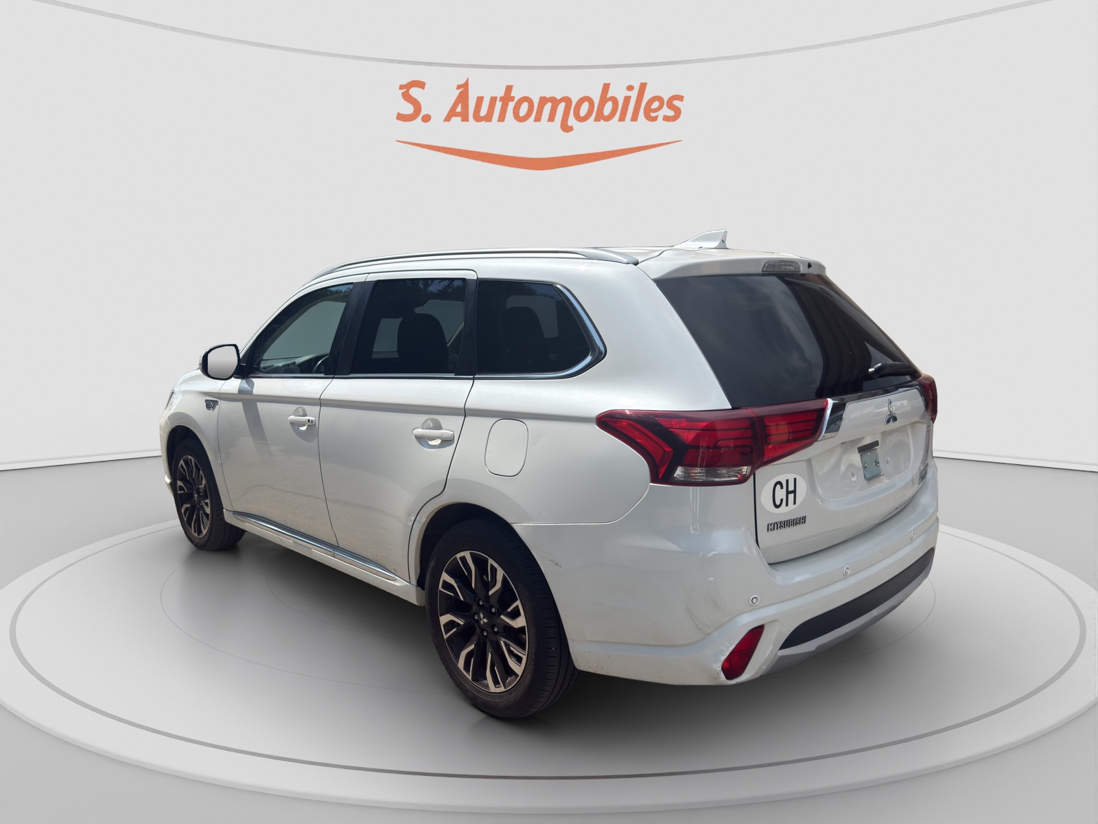 MITSUBISHI Outlander 2.0 PHEV Diamond Annivers. 4WD Automatic-image-4