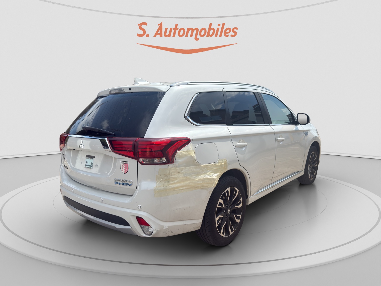 MITSUBISHI Outlander 2.0 PHEV Diamond Annivers. 4WD Automatic-image-8