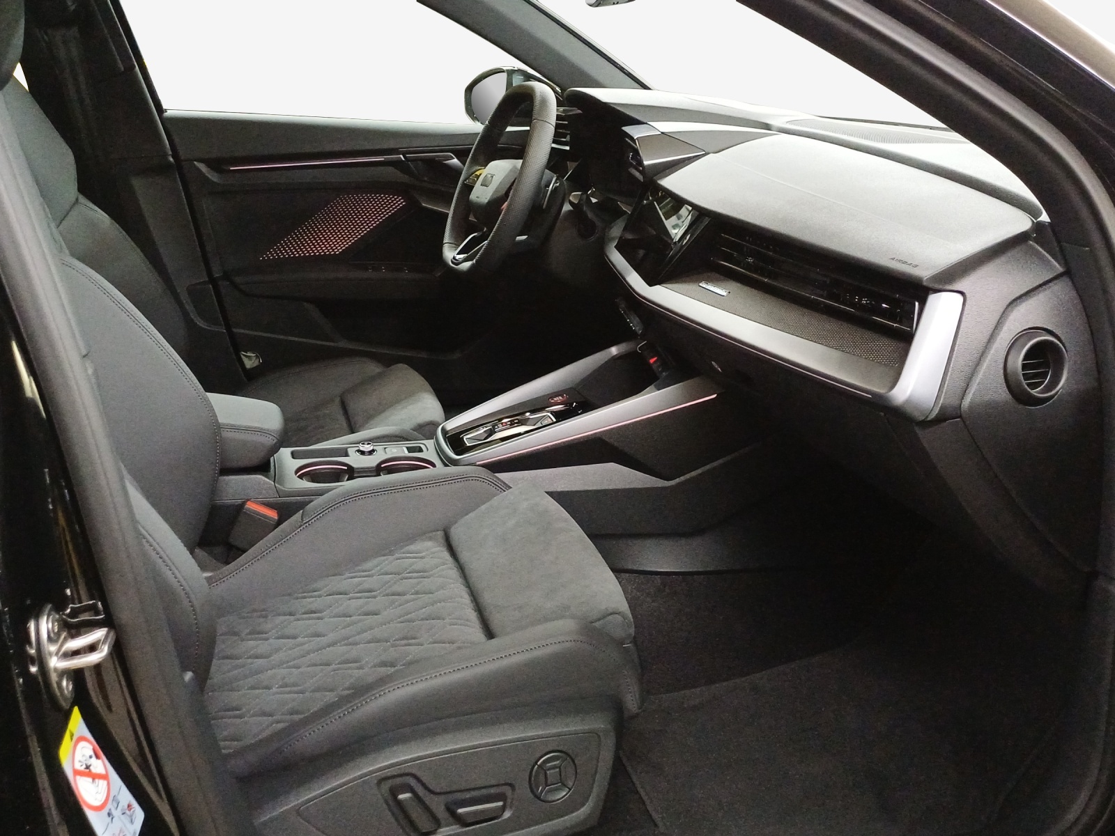 AUDI RS3 Limousine 2.5 TSI quattro S-tronic-image-13