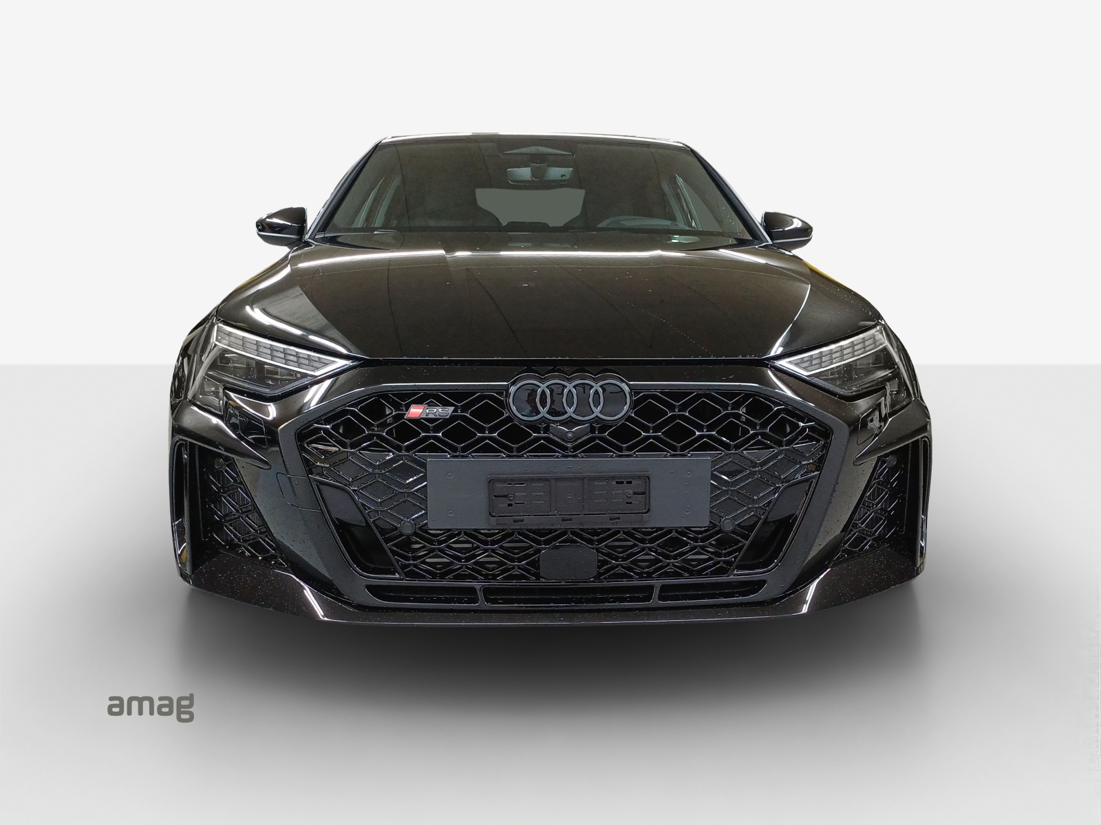 AUDI RS3 Limousine 2.5 TSI quattro S-tronic-image-6
