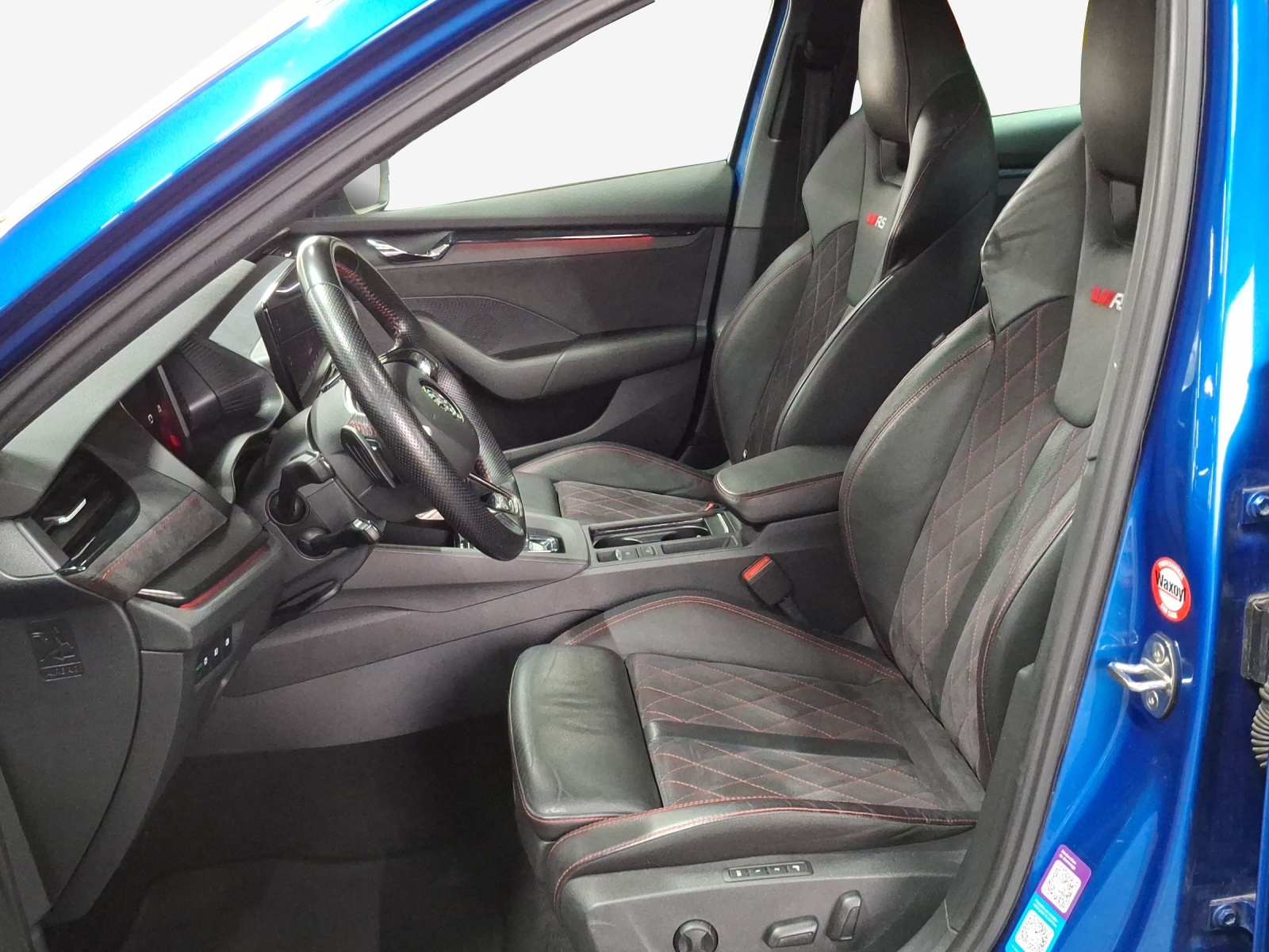 SKODA Octavia Combi 1.4 TSI PHEV DSG RS-image-8