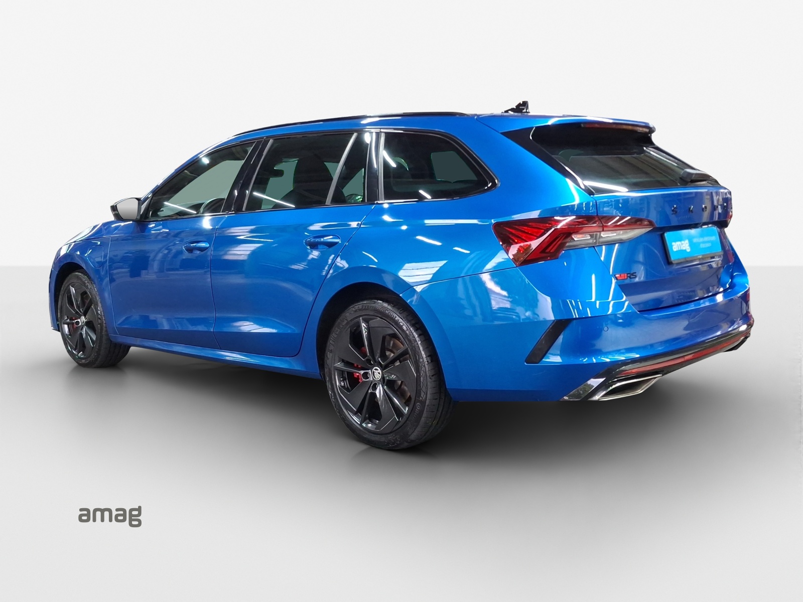 SKODA Octavia Combi 1.4 TSI PHEV DSG RS-image-3