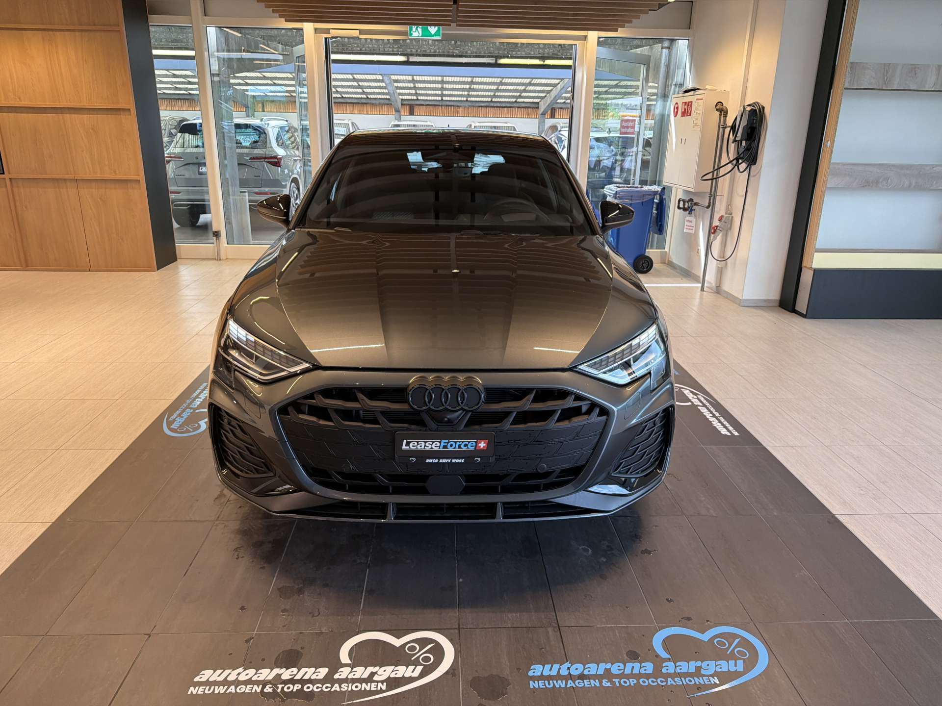 AUDI A3 Sportback 40 TFSi quattro S Line S-Tronic Automat-image-10