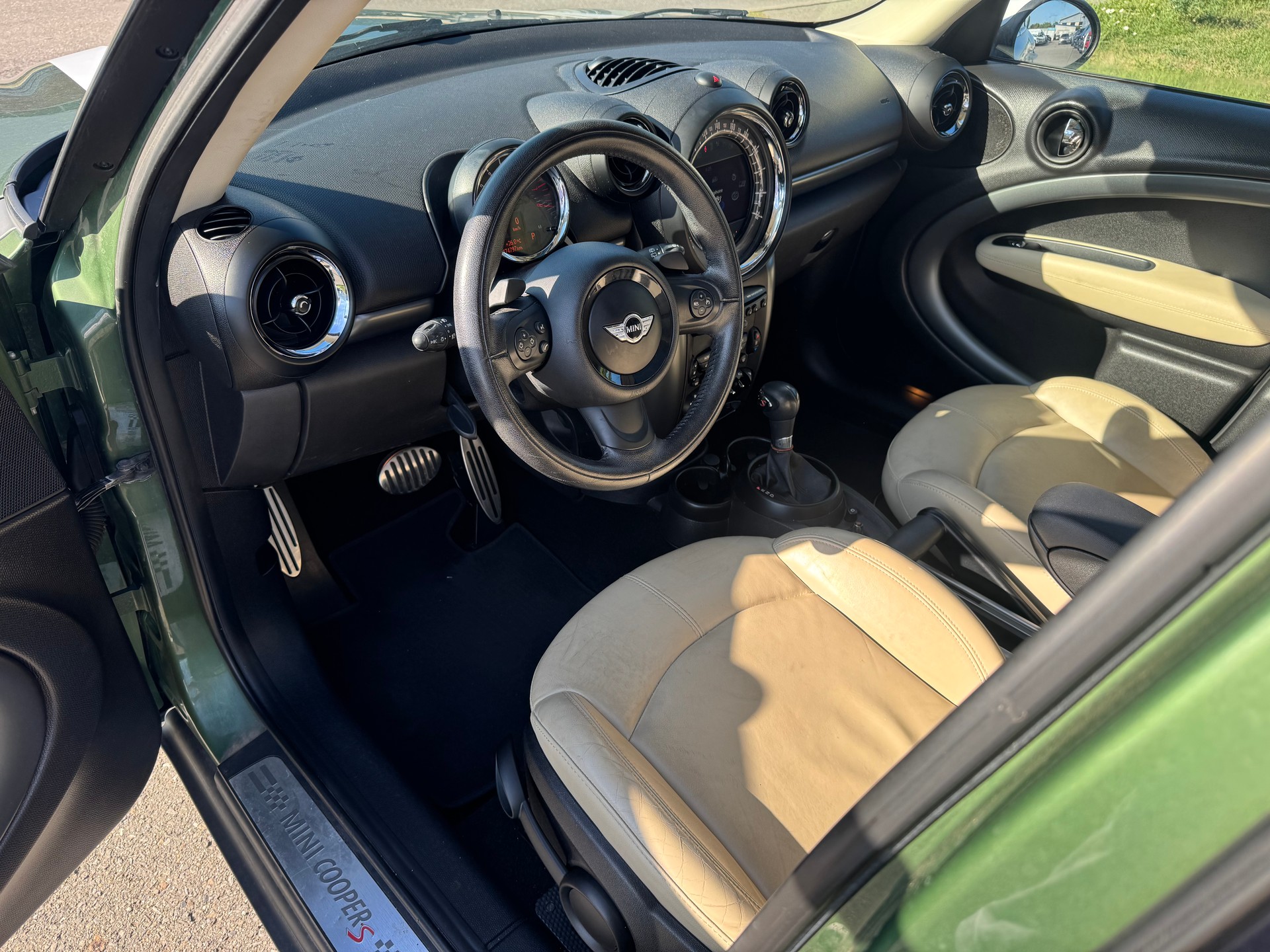 MINI Countryman Cooper S ALL4 Steptronic-image-12