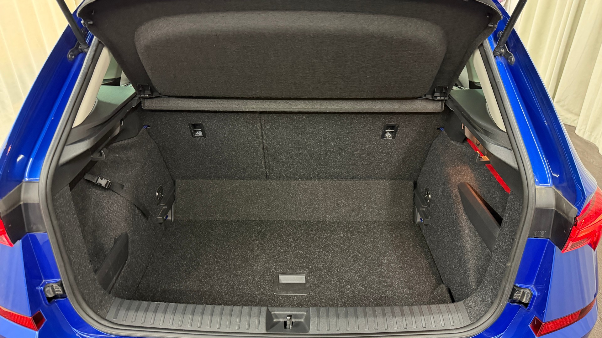 SKODA Kamiq 1.0 TSI Ambition DSG-image-15