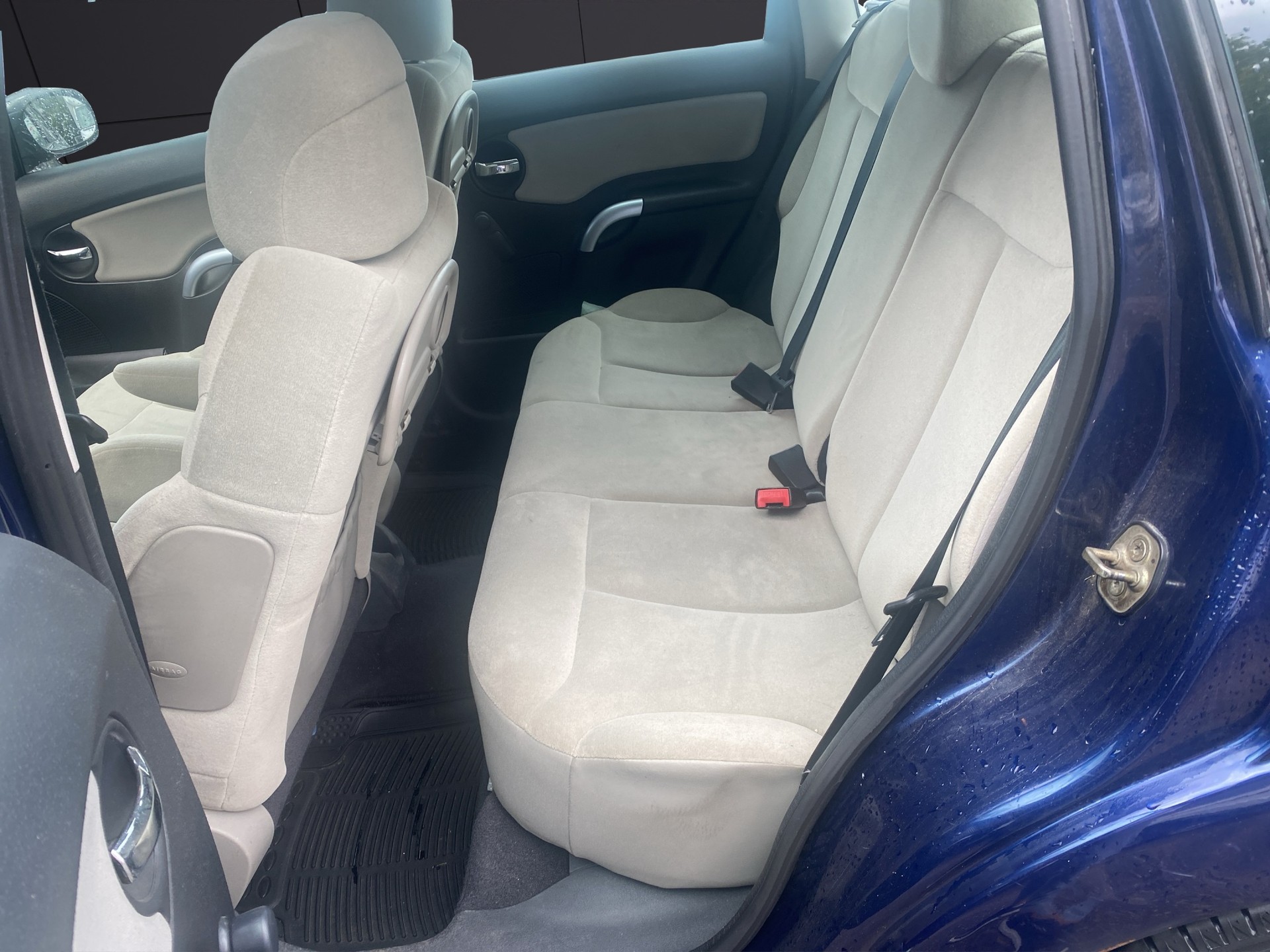 CITROEN C3 1.4i Exclusive-image-15