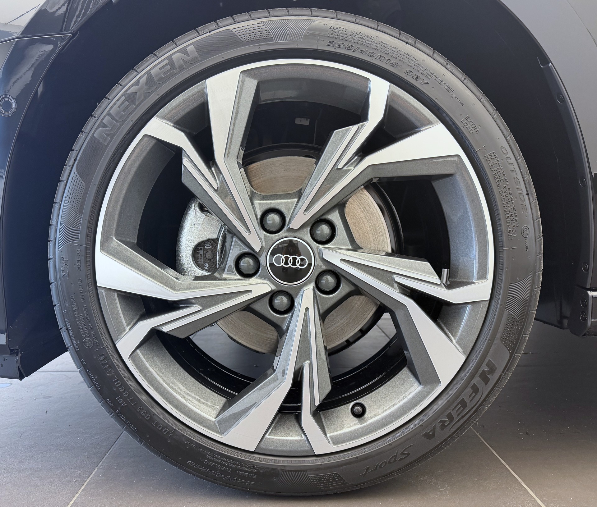 AUDI A3 Sportback TFSI 110 kW Attraction S tronic-image-2