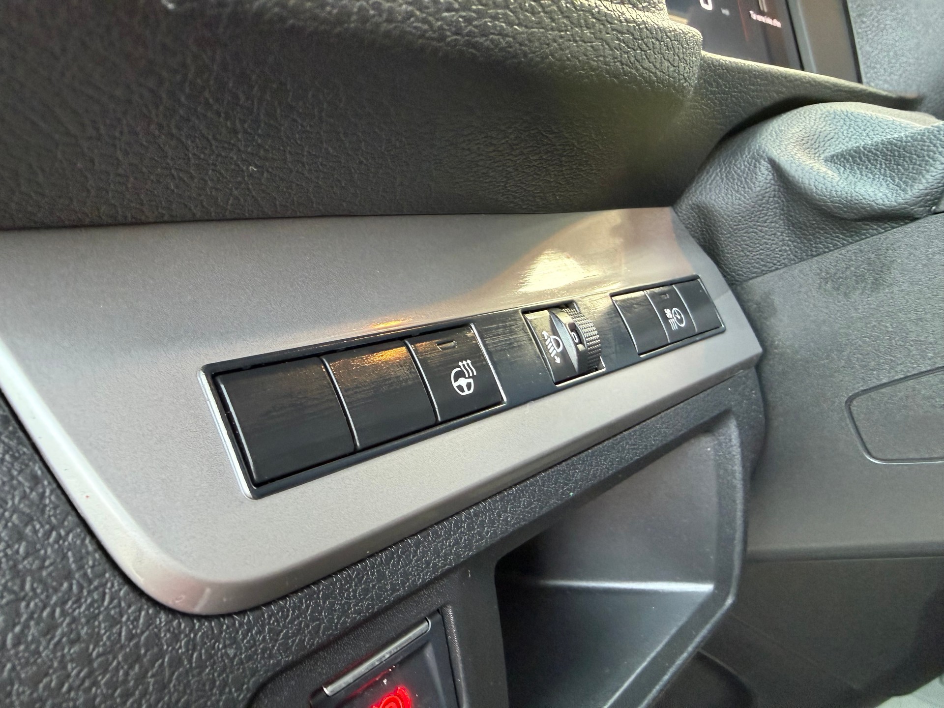 PEUGEOT Expert 2.0 BlueHDi 145 S&S Long EAT8 mit Standheizung-image-12