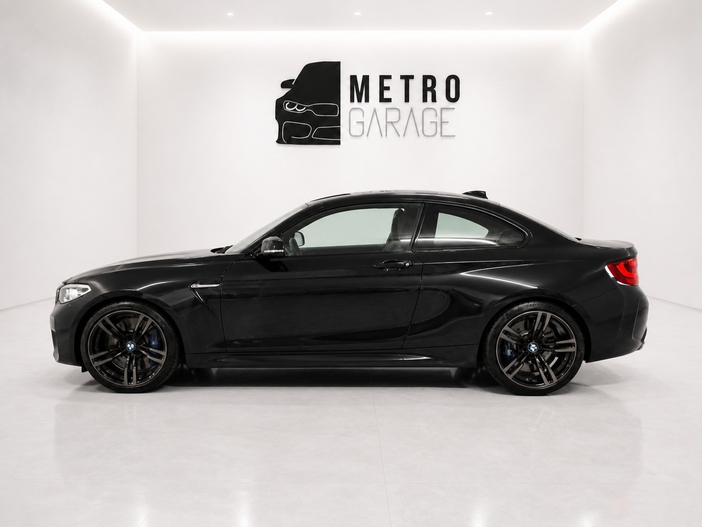 BMW M2 Drivelogic-image-1