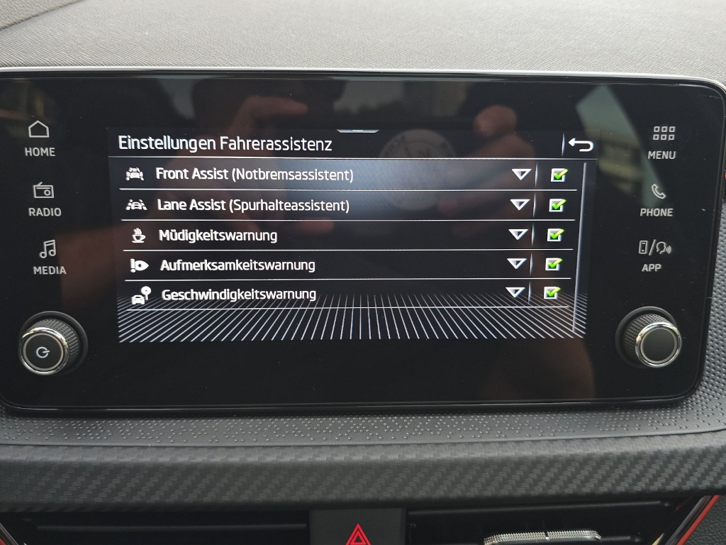 SKODA Kamiq 1.5 TSI Monte Carlo DSG-image-22